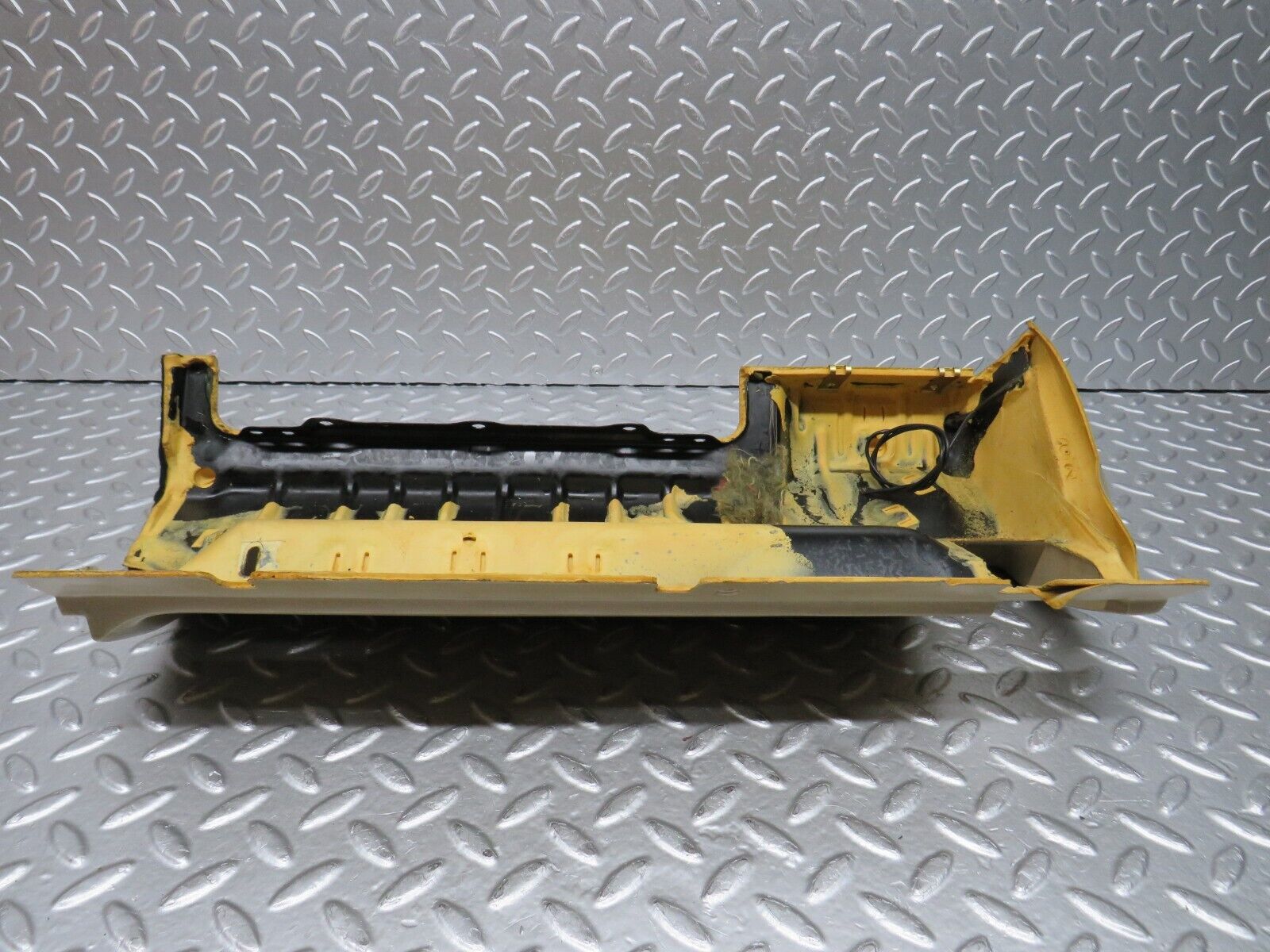 29298 Mercedes-Benz W124 230E Under Dash Panel Left Side Beige