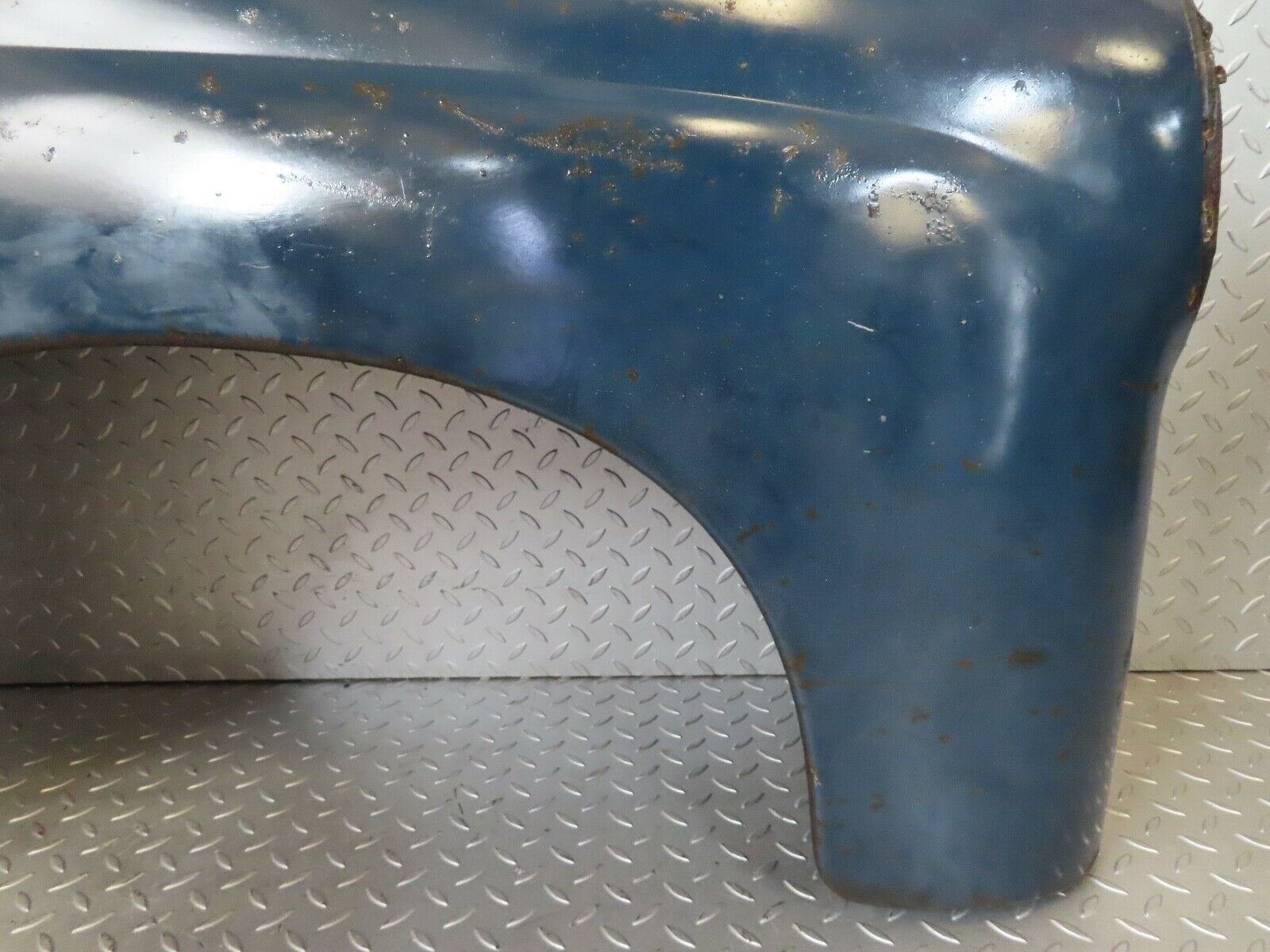 18697 Mercedes-Benz W120 W121 Ponton Front Right Wing Fender