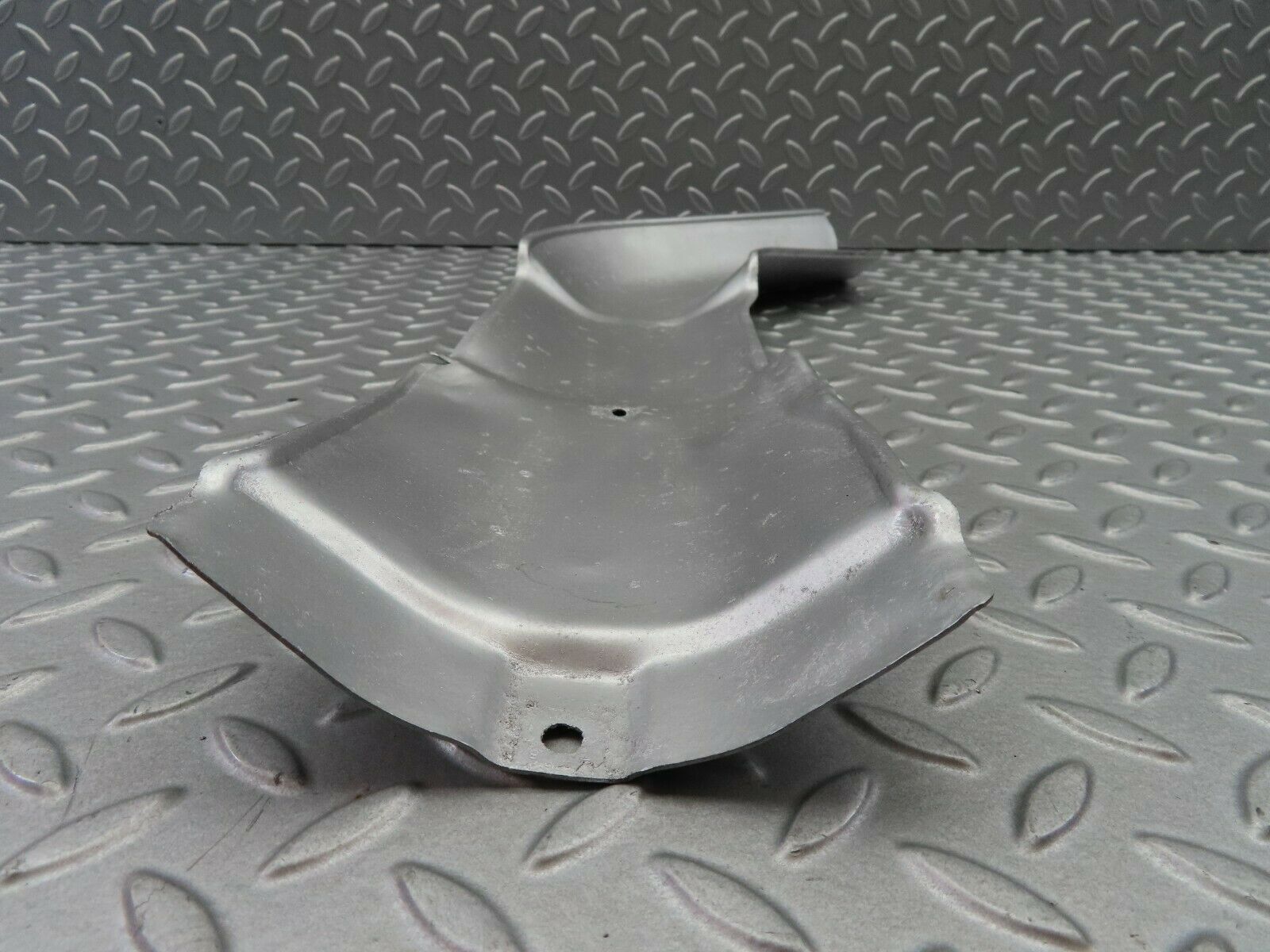 6256 Mercedes-Benz W126 380SE Exhaust Heat Shield