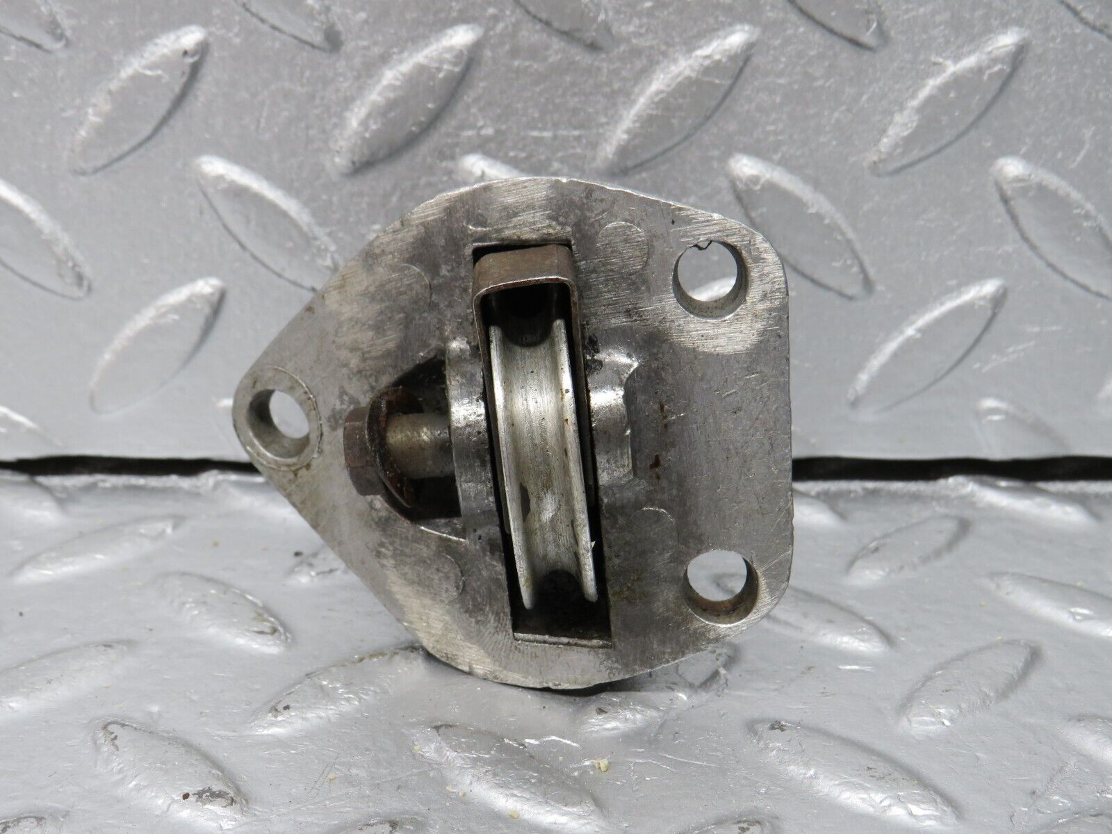 40468 Mercedes-Benz W110 230 Handbrake Cable Regulator 1104271381