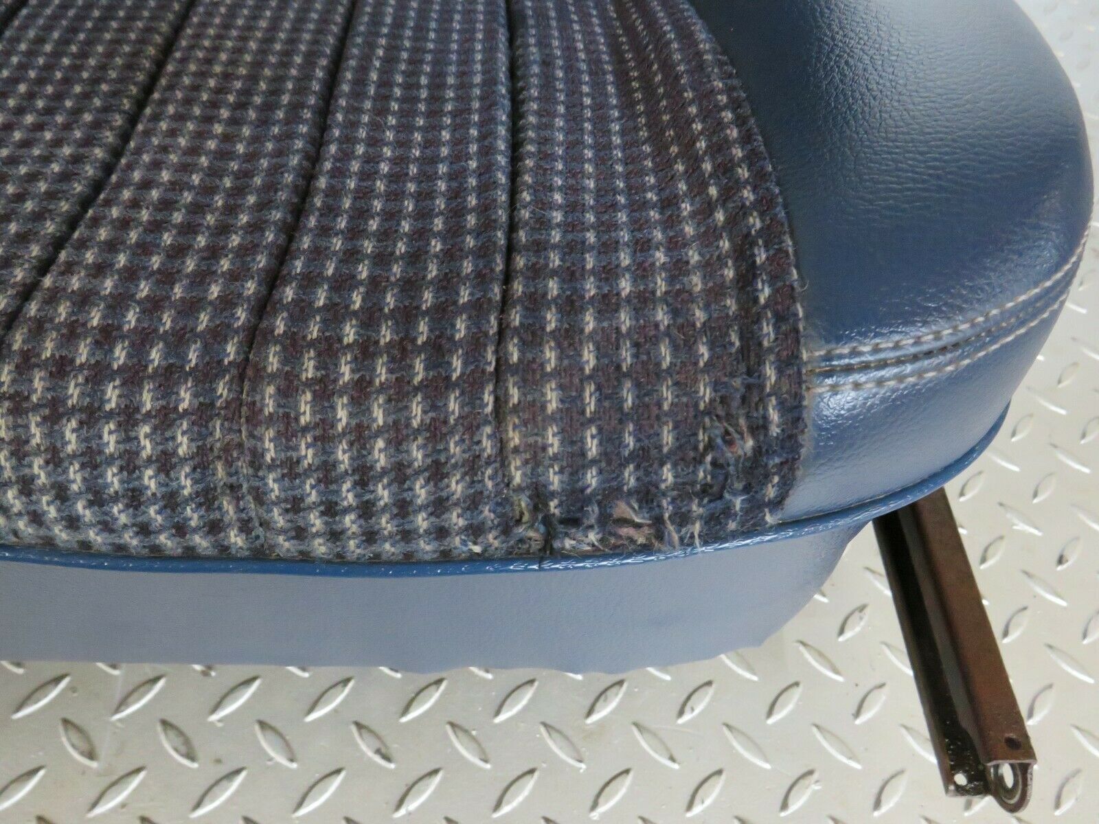 23761 Mercedes-Benz C107 450SLC Coupe Front Left Seat Blue Half Leather