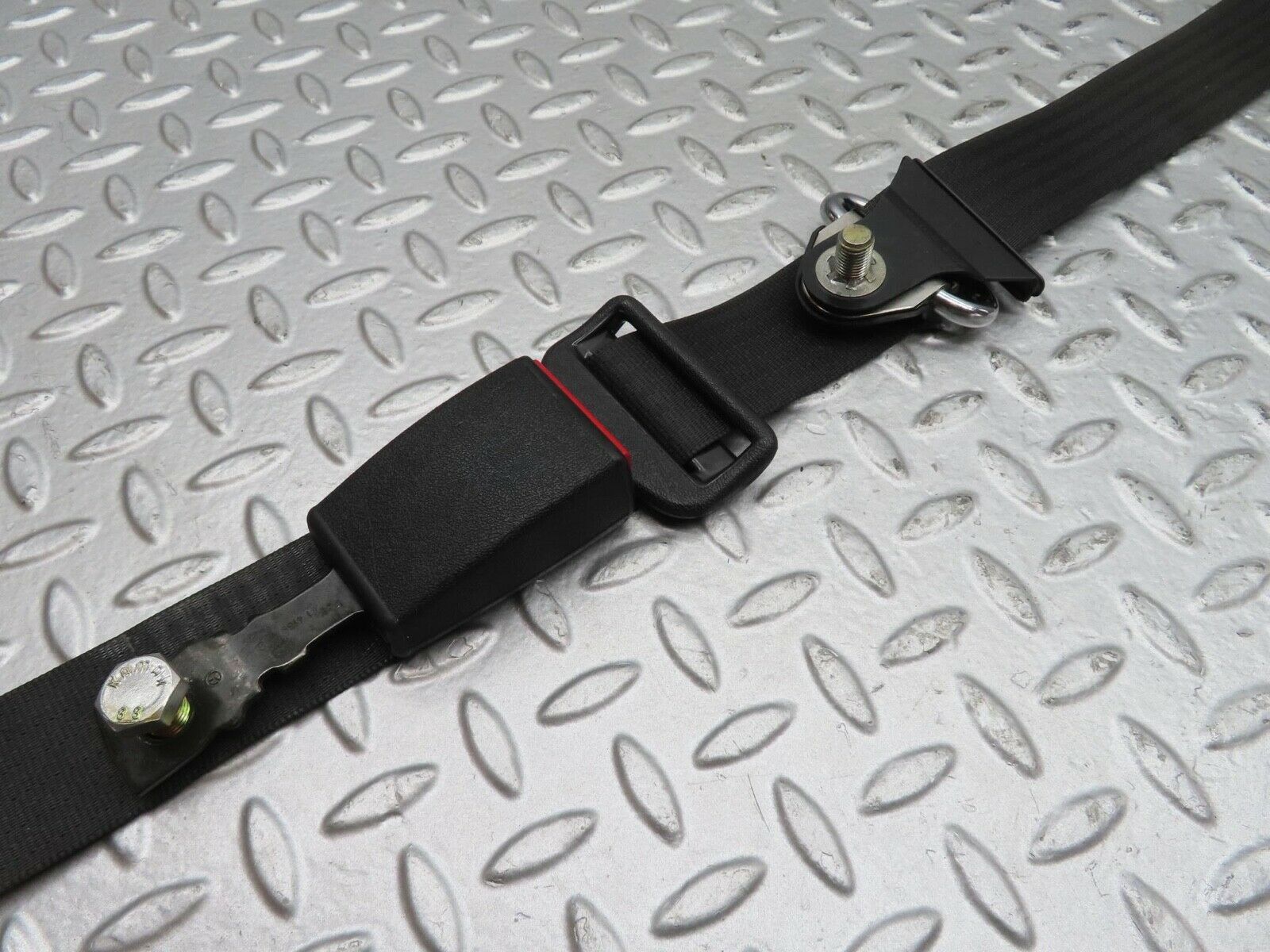 7011 Mercedes-Benz W123 230E Front Left Seat Belt With Buckle 1238602586