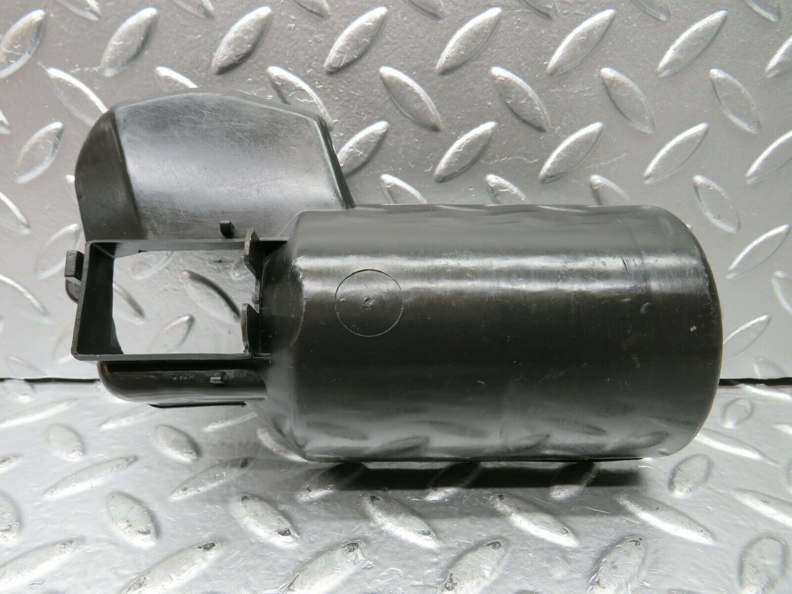 22918 Mercedes-Benz C107 450SLC Coupe Wiper Motor Cover 1390591012