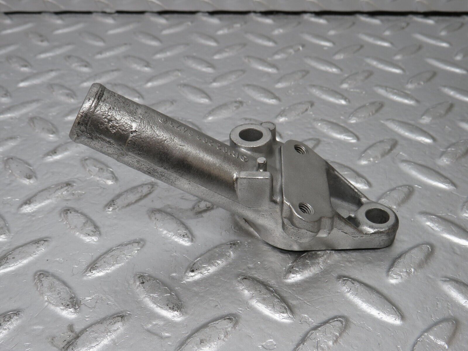 33739 Mercedes-Benz W201 190E 2.0L Coolant Pipe 1022030473