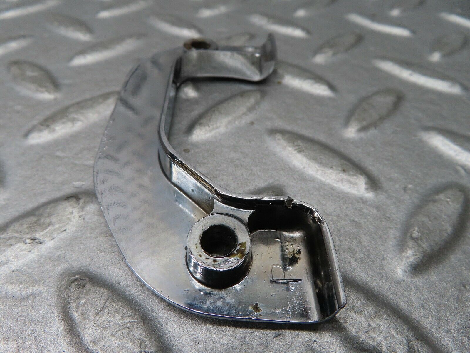 17545 Mercedes-Benz W116 450SEL Right Door Interior Chrome Latch Trim