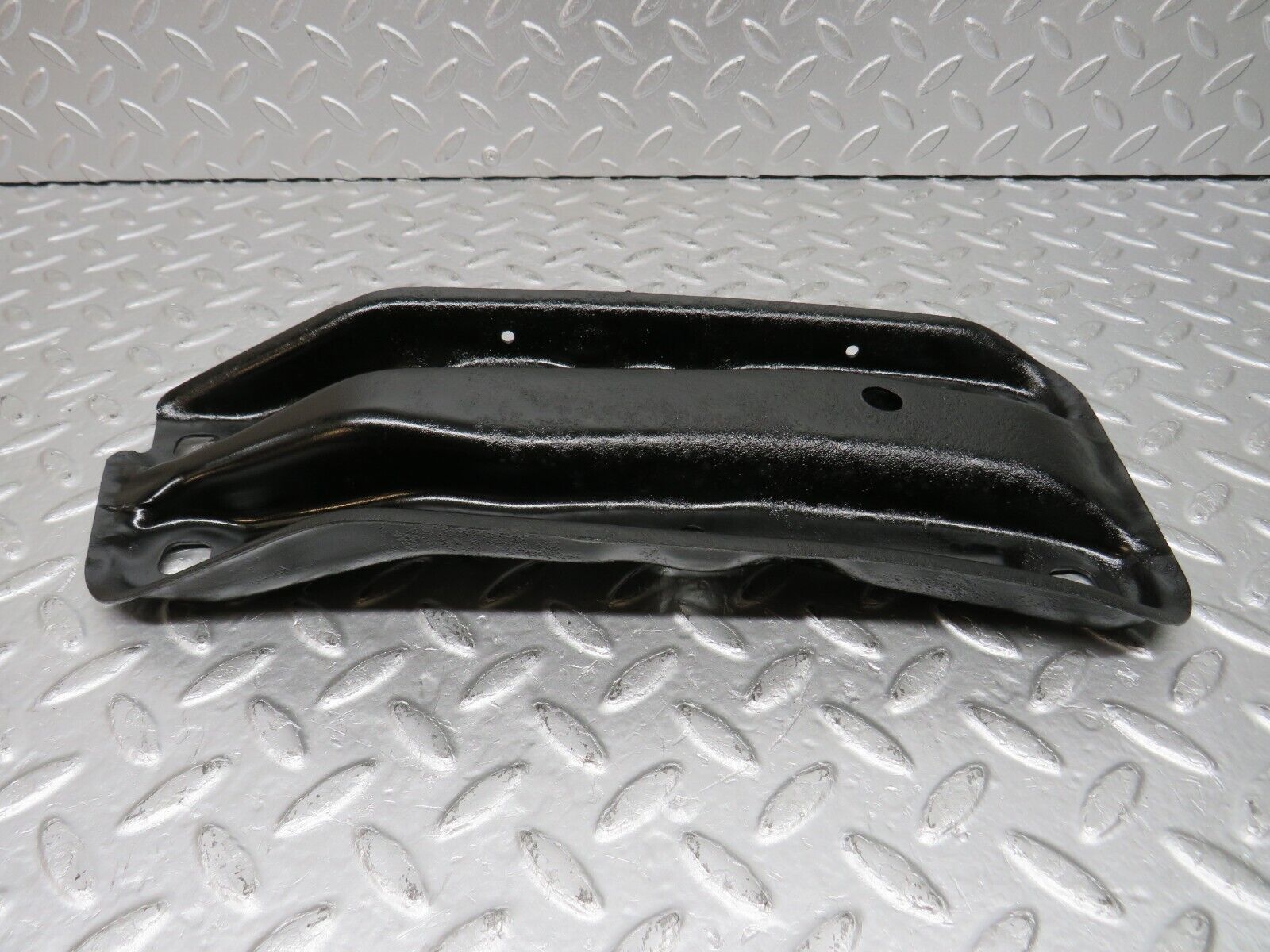 33403 Mercedes-Benz W202 C180 Gearbox Mount Bracket