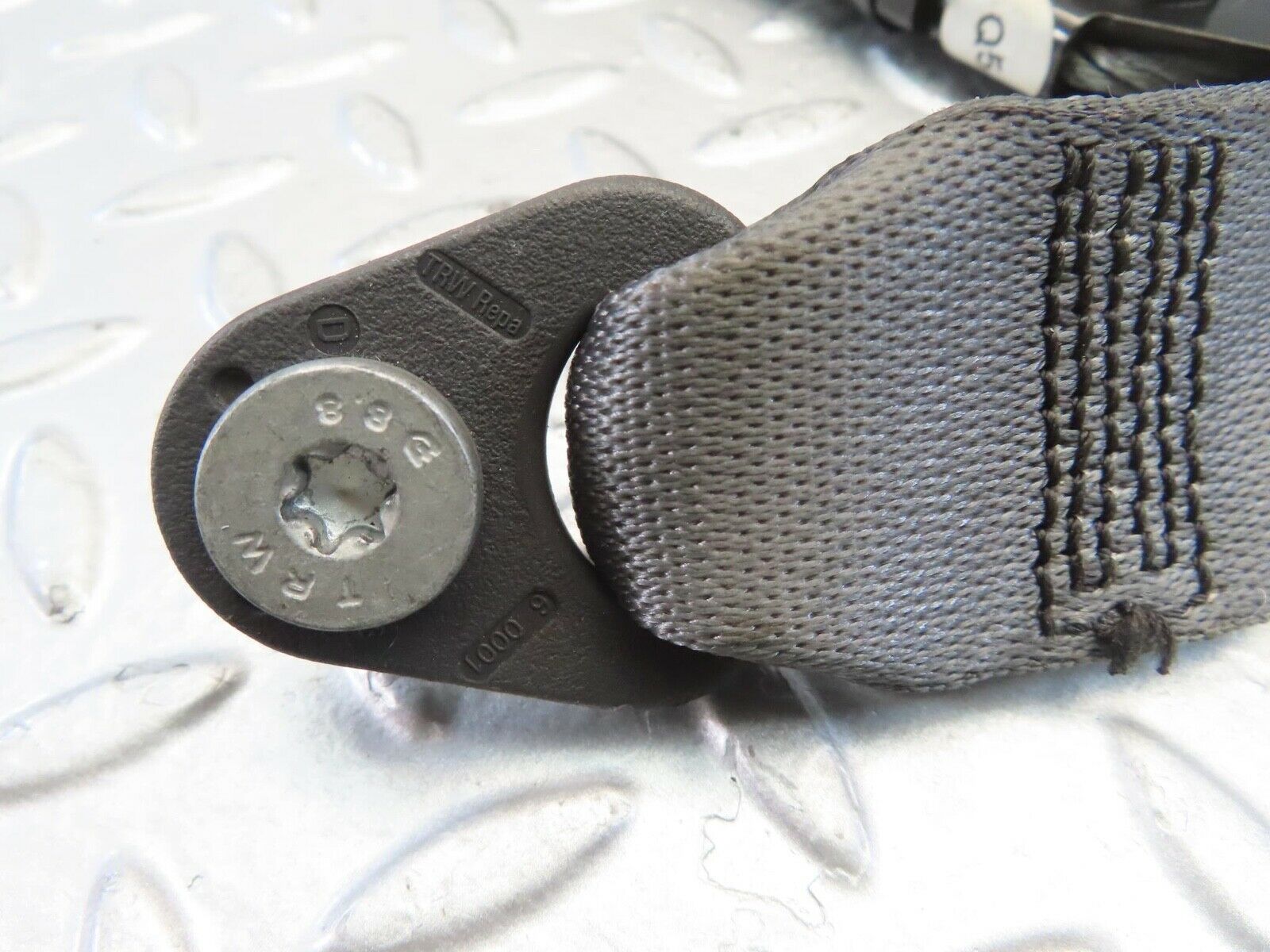 11211 Mercedes-Benz W221 S320 Front Right Seat Belt With Buckle