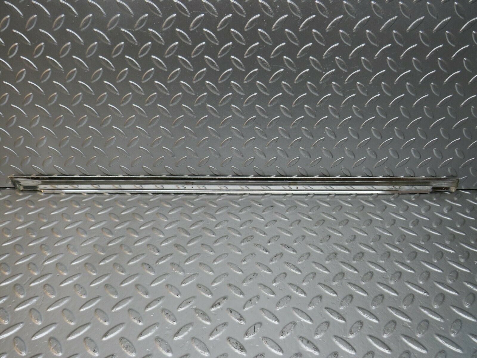 24543 Mercedes-Benz W108 Front Left Door Chrome Moulding Trim