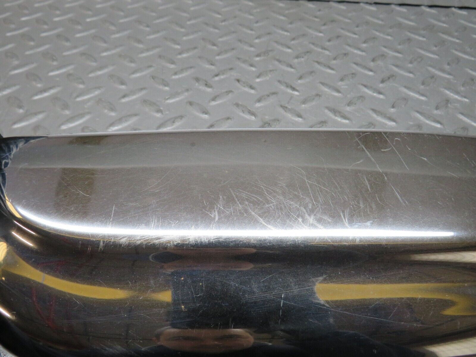 37669 Mercedes-Benz W109 300SEL Front Left Upper Bumper Corner