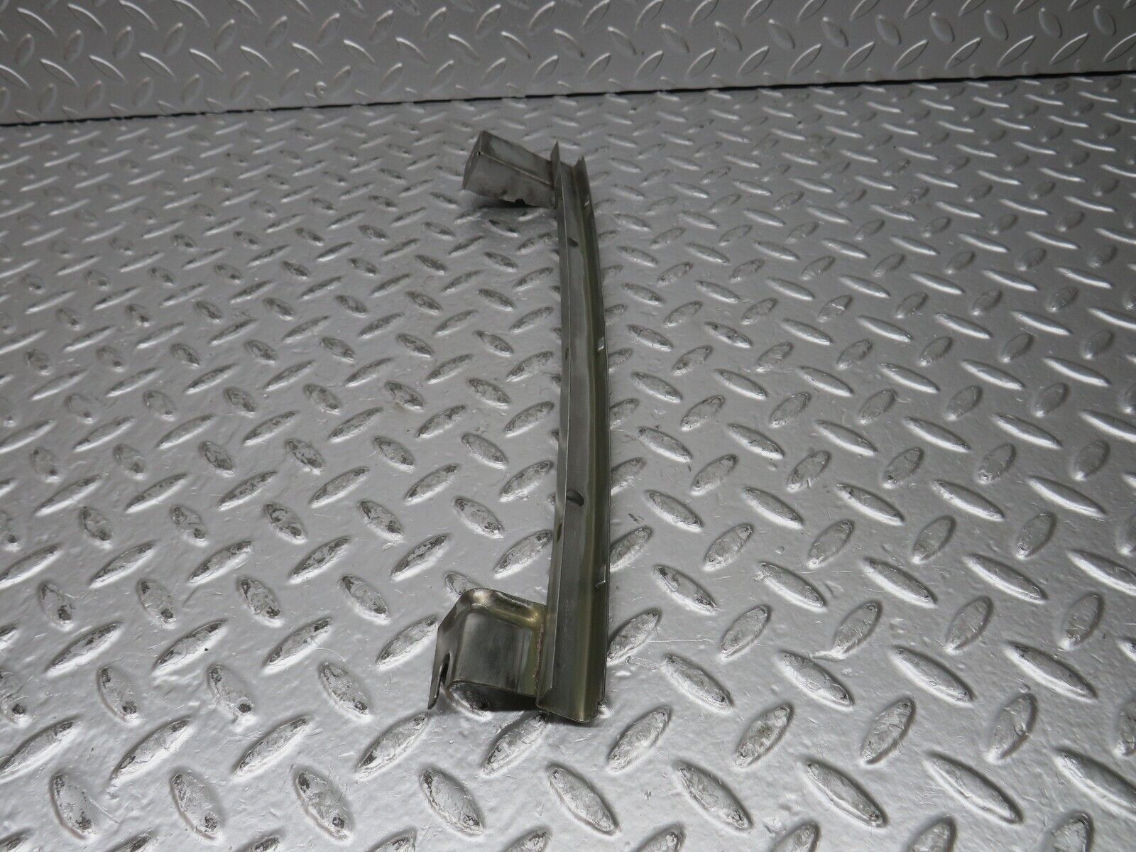 32083 Mercedes-Benz W123 230E Rear Right Window Channel