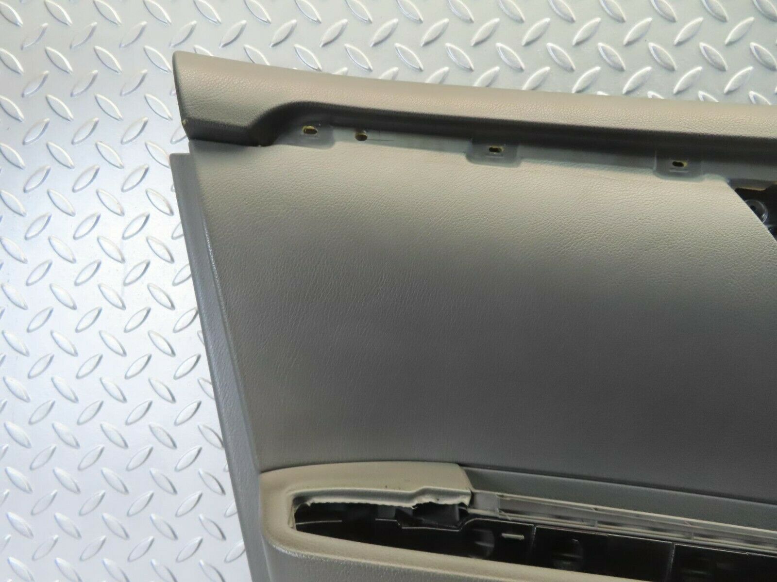 11164 Mercedes-Benz W221 S320 Front Left Door Card