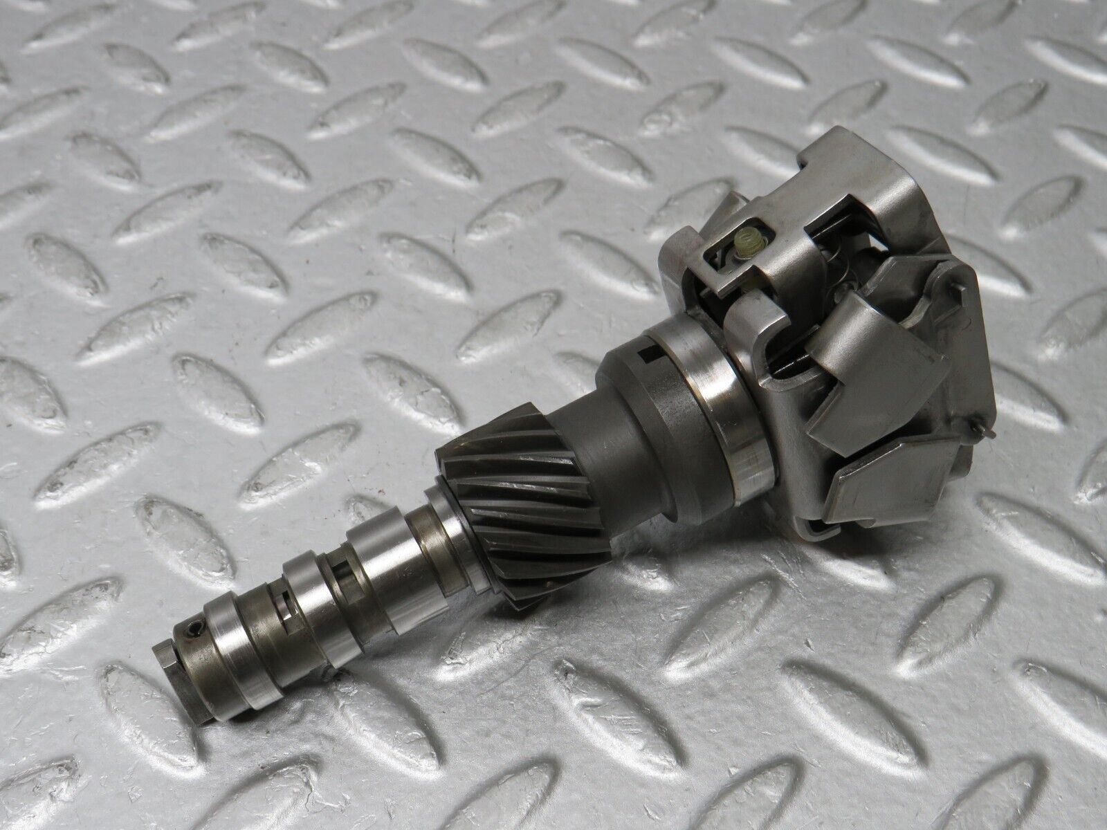 36385 Mercedes-Benz W126 420SE Automatic Gearbox Governor 722.355