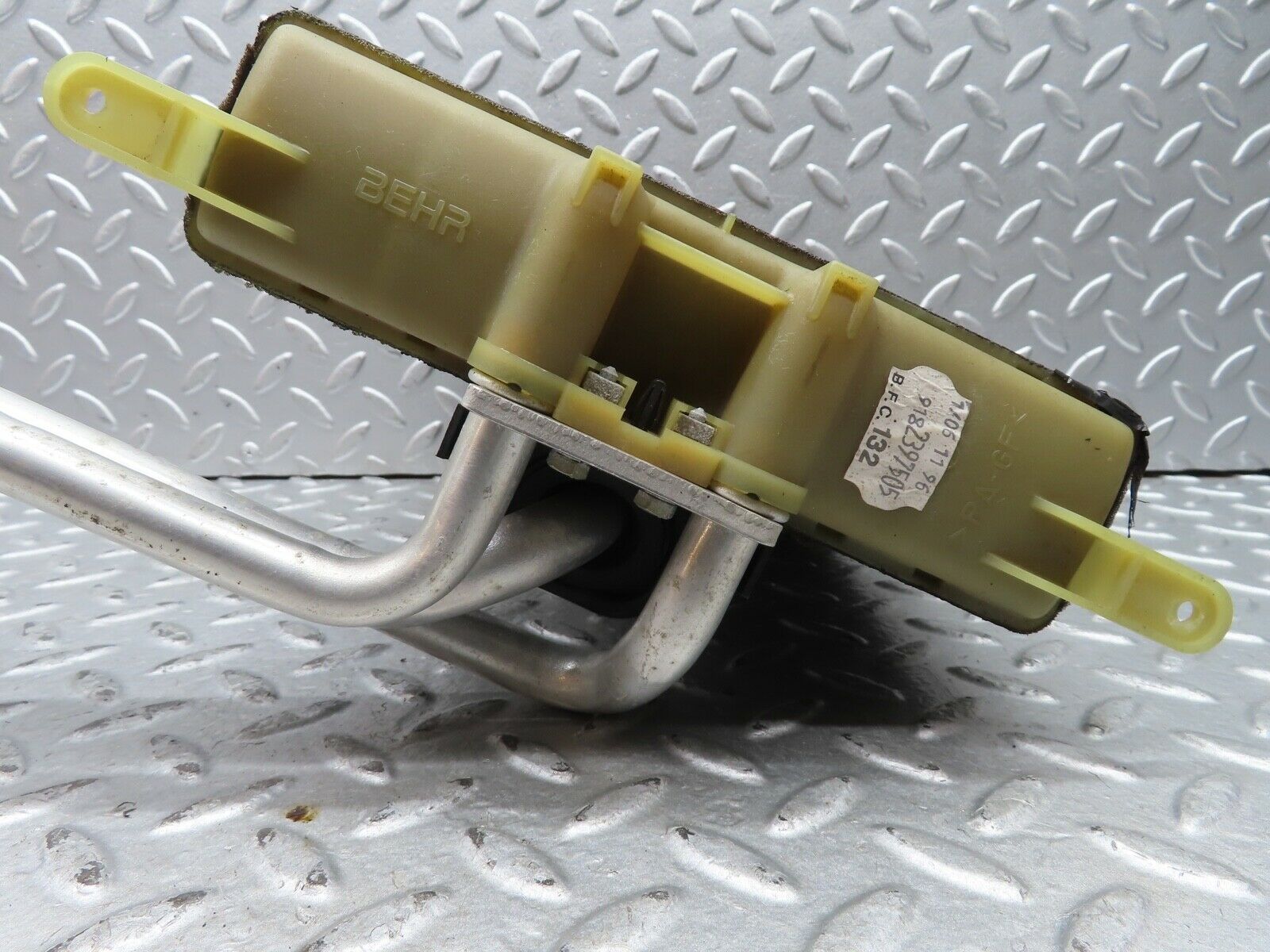 19688 Mercedes-Benz C140 CL420 Coupe Heater Radiator Behr