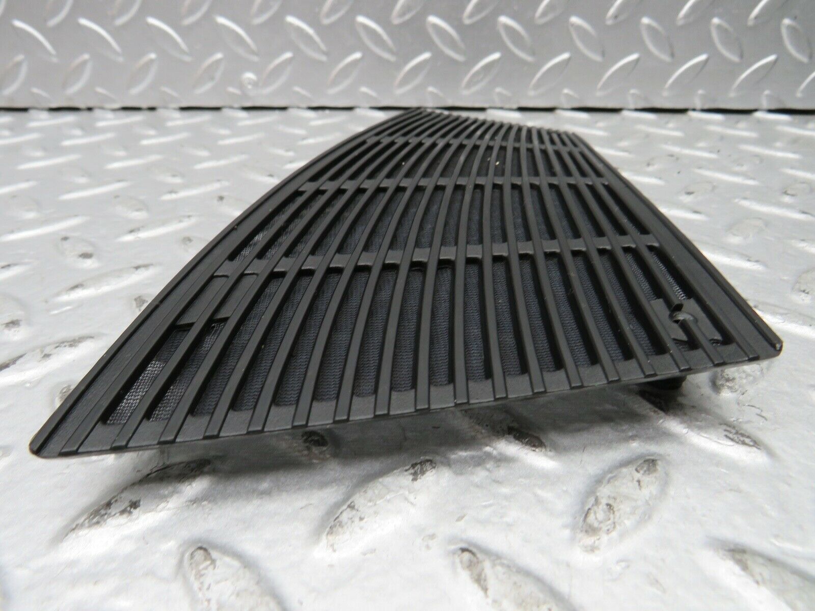 21779 Mercedes-Benz W126 300SE Dashboard Speaker Covers Black