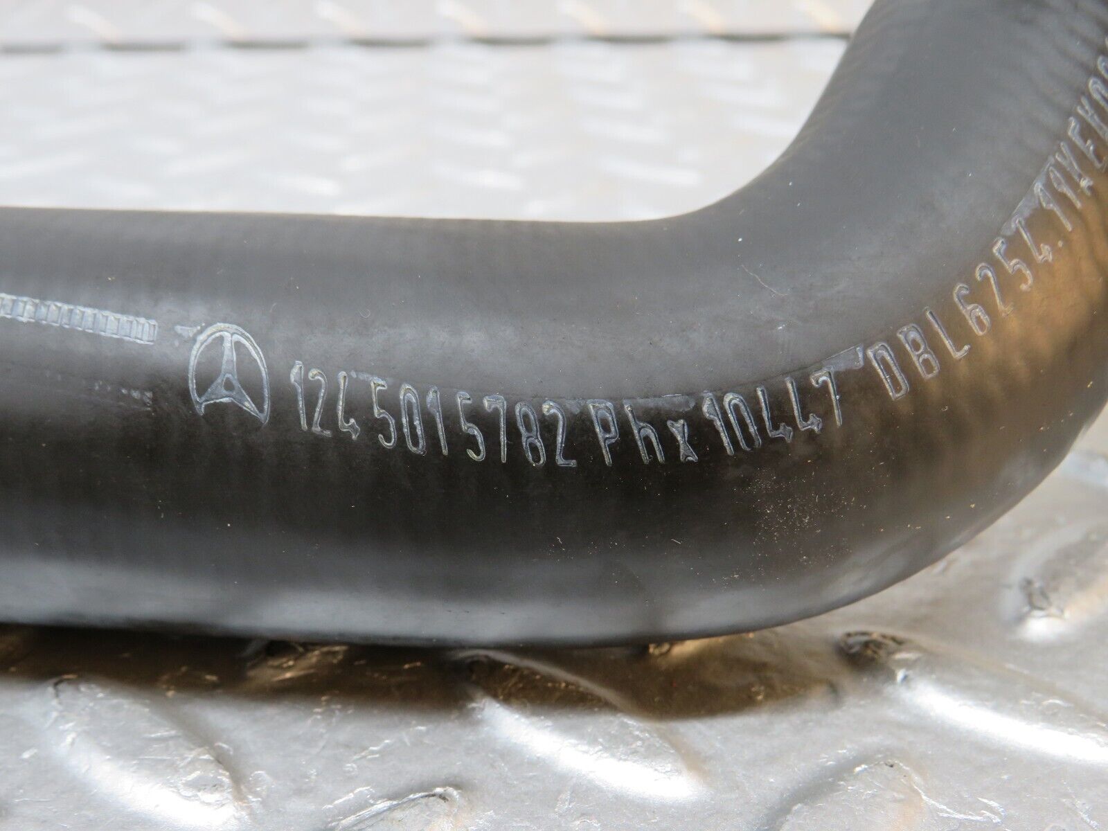 31213 Mercedes-Benz S124 220TE Wagon Radiator Hose 1245015782