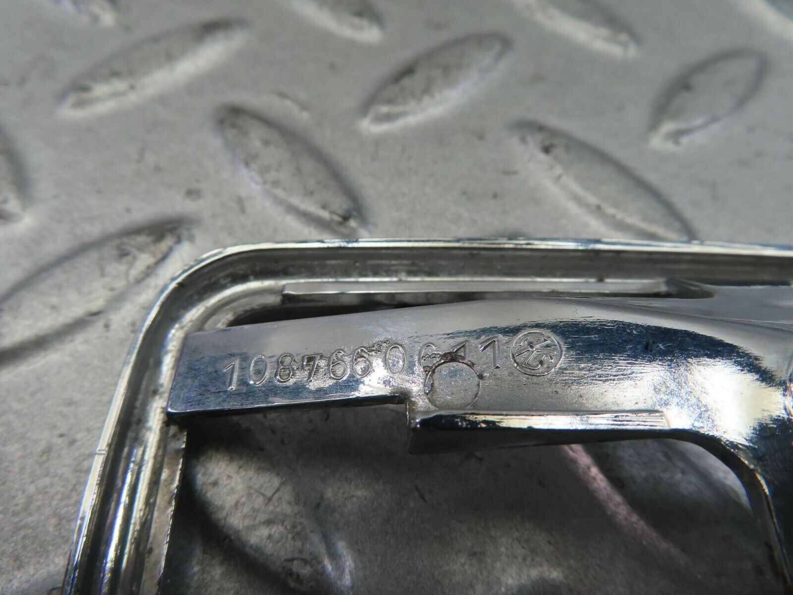 8639 Mercedes-Benz W108 Chrome Frame For Door Opener Right 1087660611