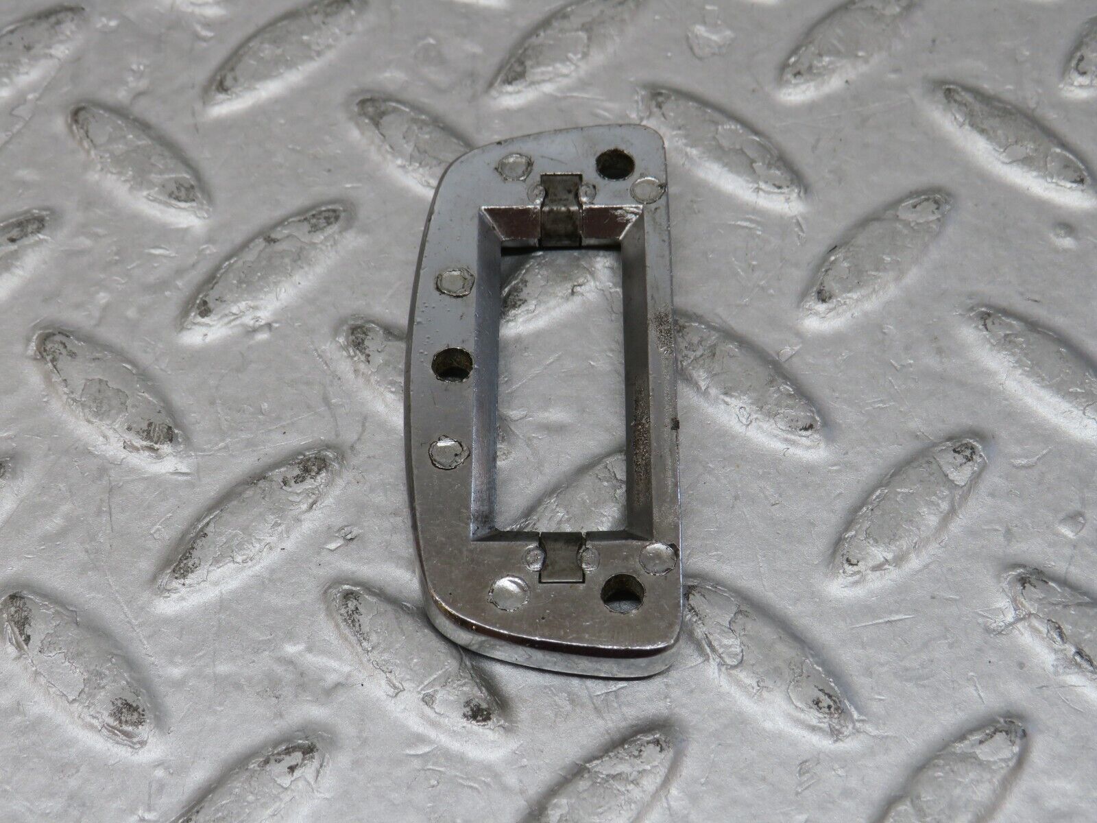 35731 Mercedes-Benz W108 Rear View Mirror Bracket