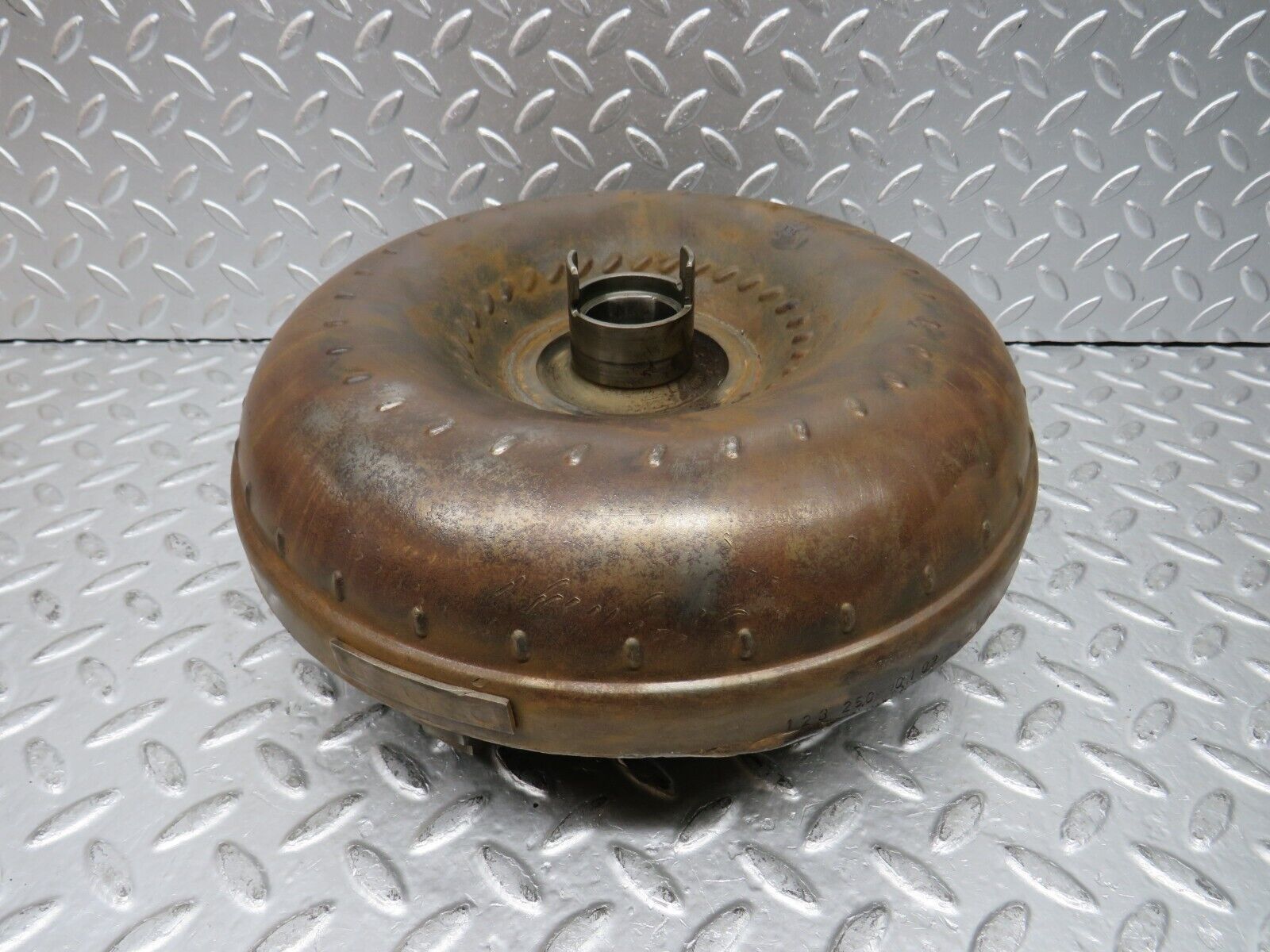 29939 Mercedes-Benz W123 230E Torque Converter 1232500102