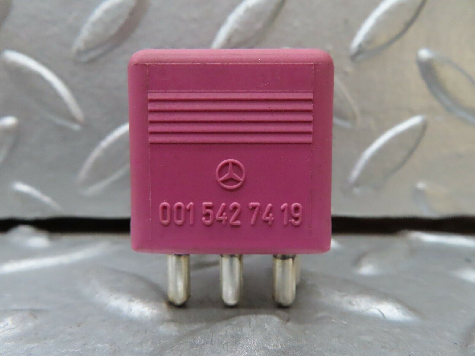 19713 Mercedes-Benz C140 CL420 Coupe Multi Purpose Relay 0015427419