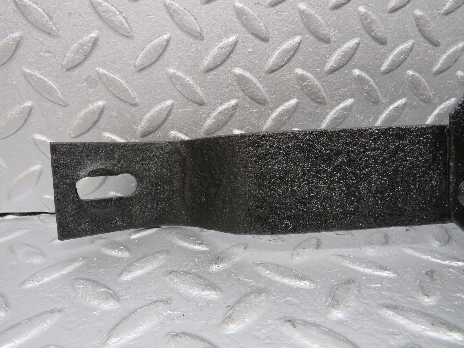 40392 Mercedes-Benz W110 230 Rear Right Bumper Bracket