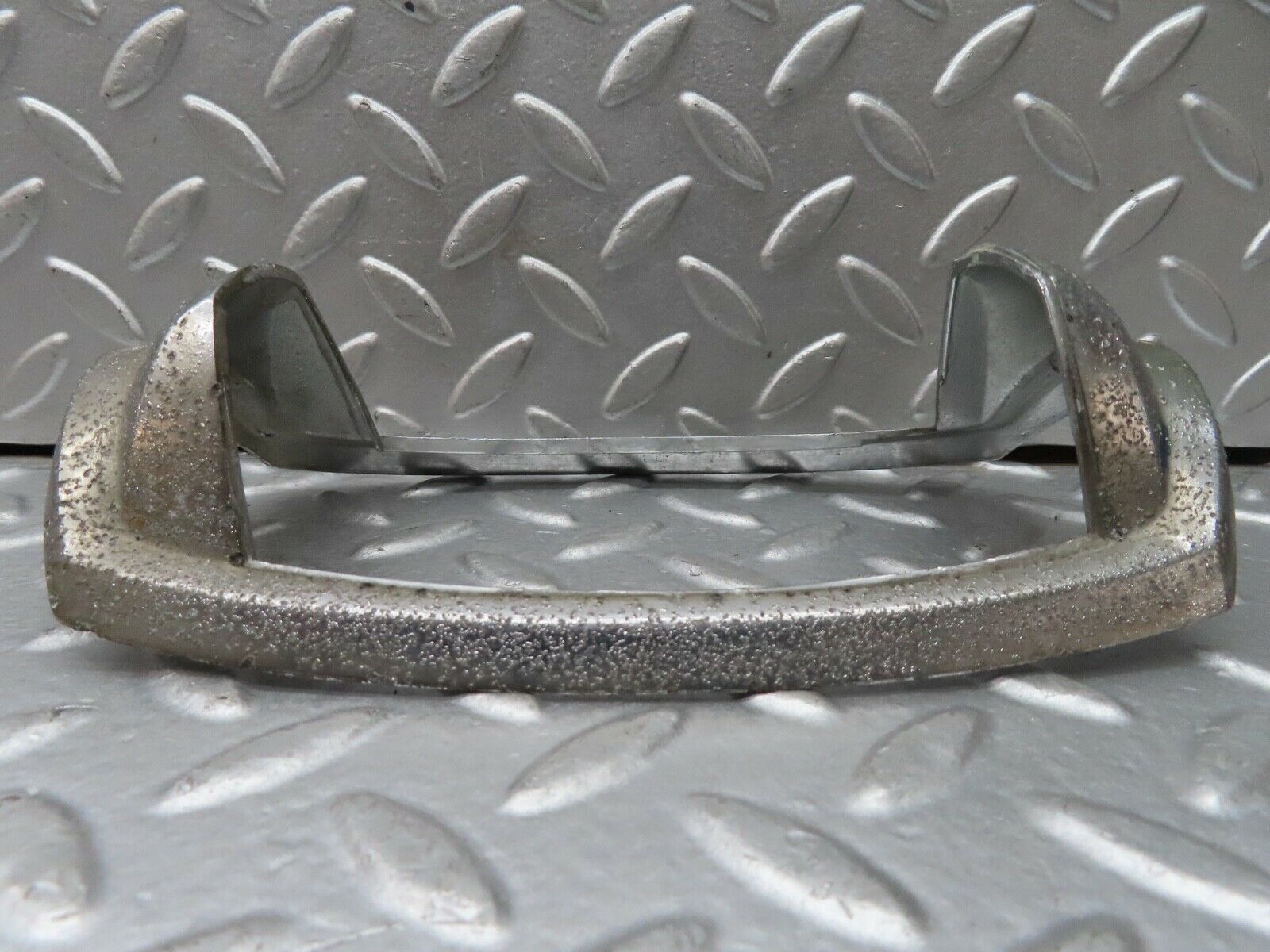 18663 Mercedes-Benz W120 W121 Ponton Tail Light Chrome Frame