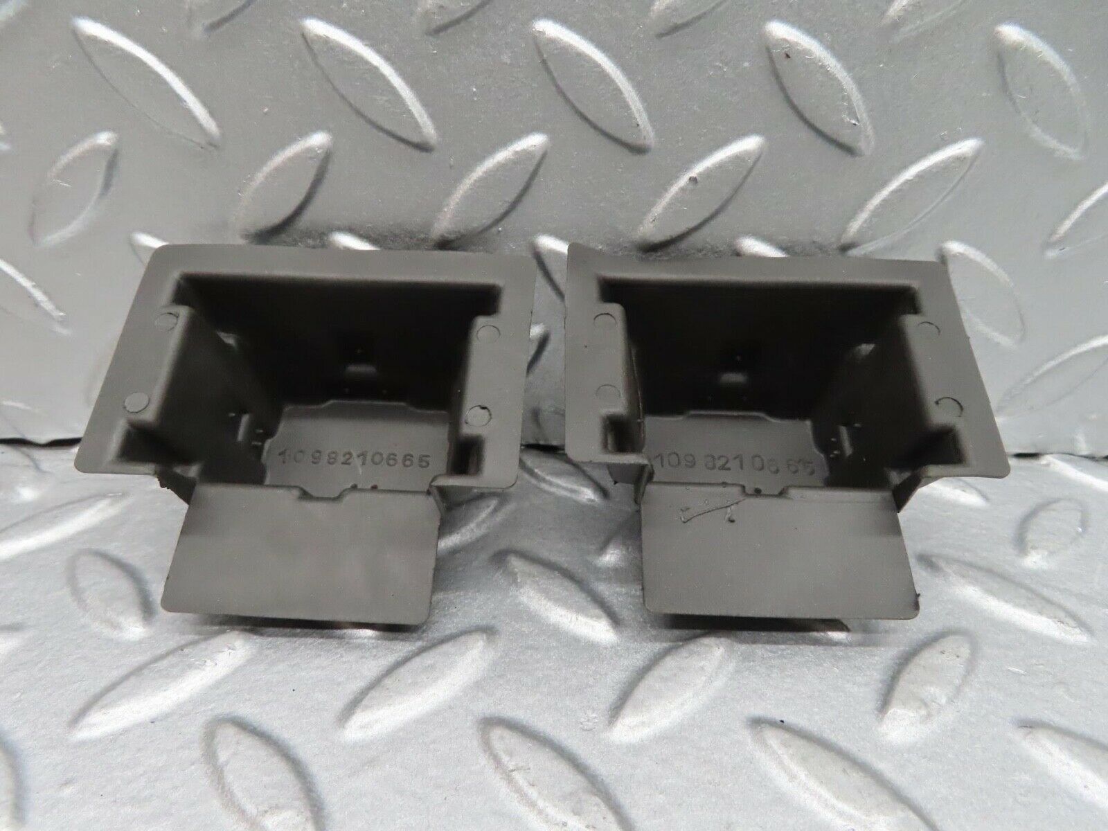 14438 Mercedes-Benz W116 350SE Rear Window Switch Plastic Pocket Pair