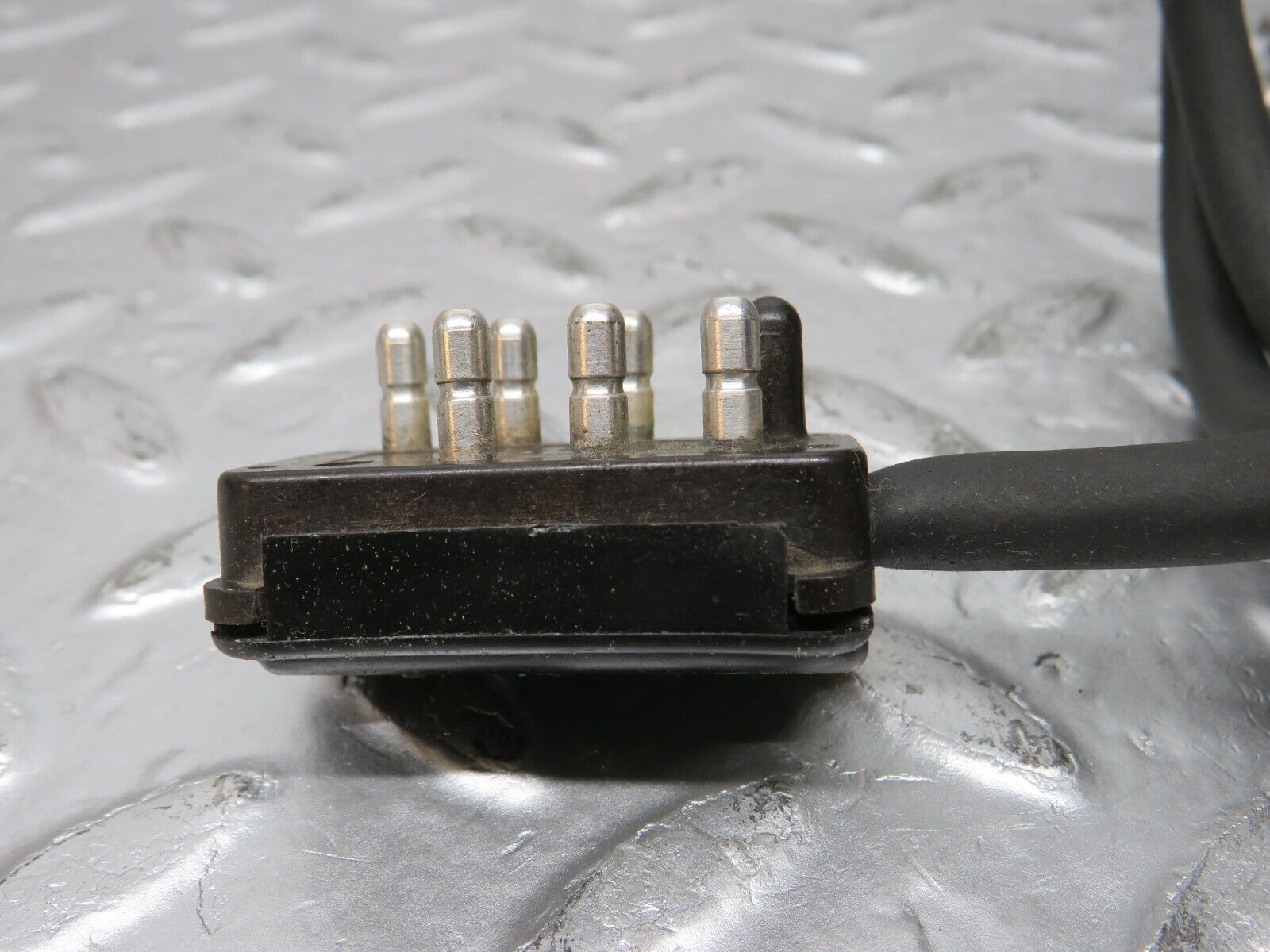 32713 Mercedes-Benz S124 300TE Wagon Cruise Control Actuator 0025458632