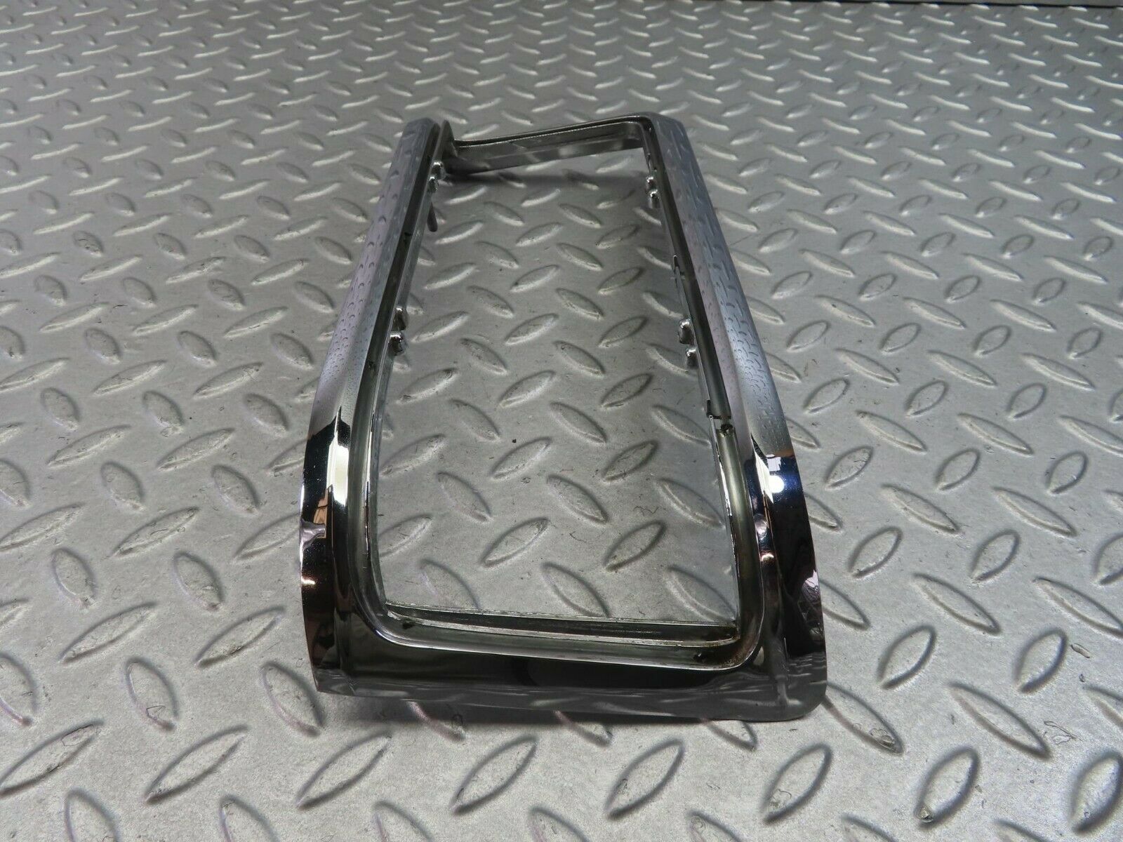 8486 Mercedes-Benz W115 Tail Light Chrome Frame Left Side