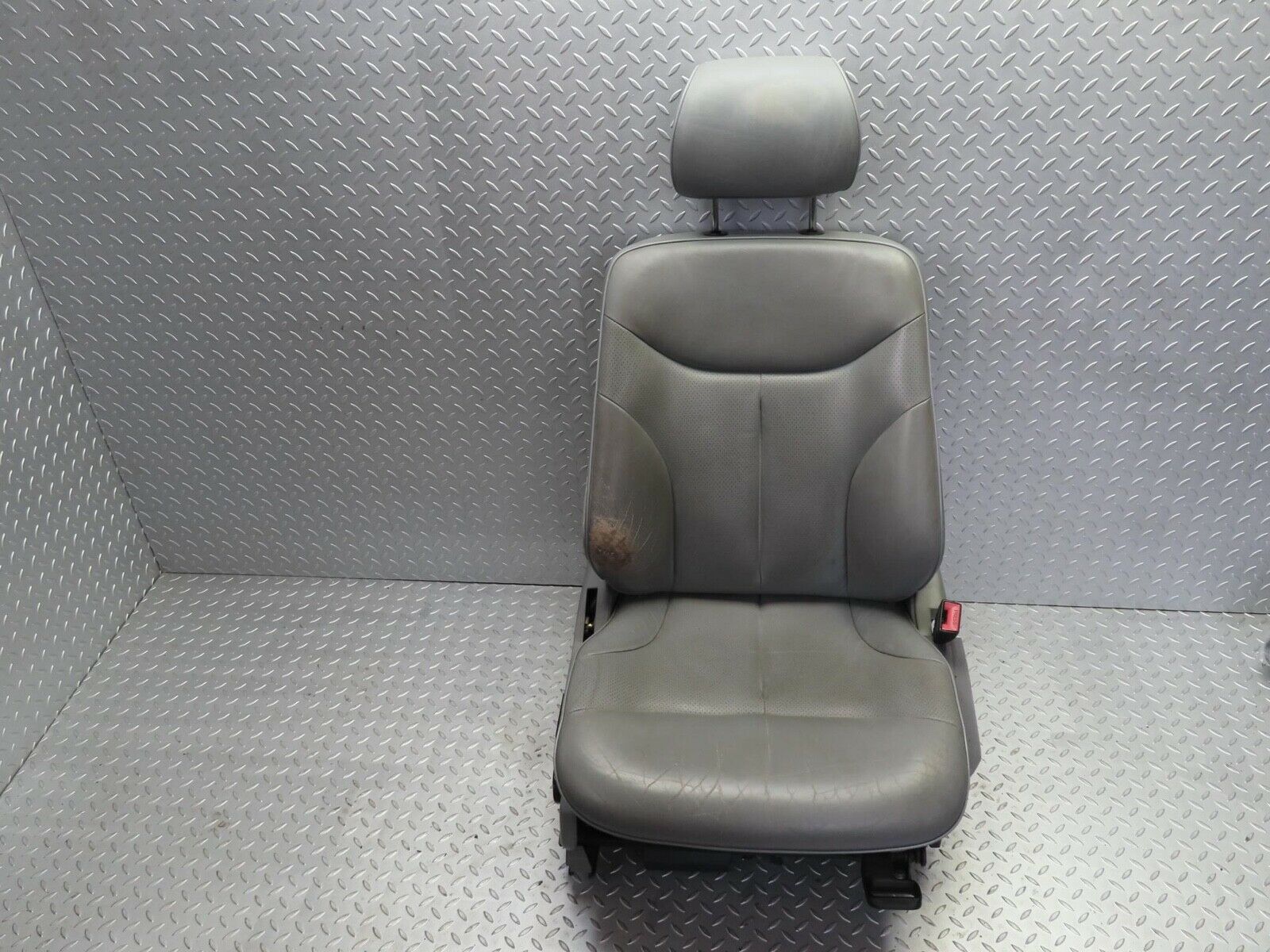 15123 Mercedes-Benz W140 S320 Front Right Seat Leather Grey 1409100250
