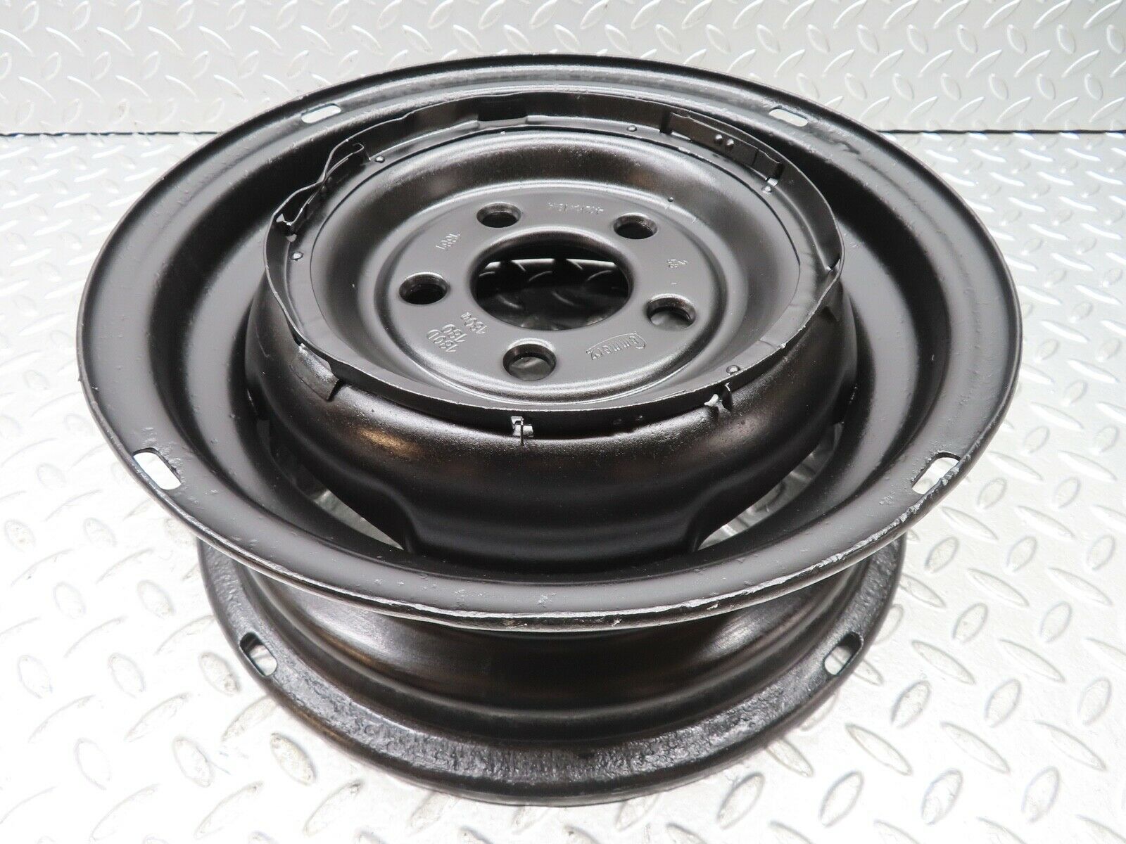 18993 Mercedes-Benz W121 190b Ponton Steel Wheel 4.5kx13