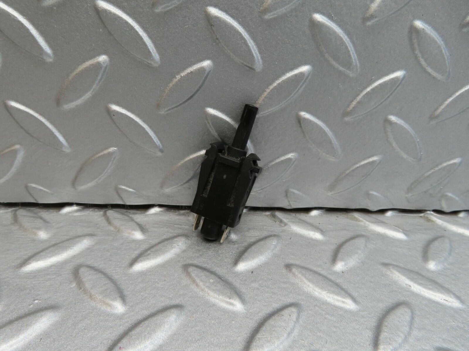 12190 Mercedes-Benz R129 300SL Coupe Handbrake Switch 0015458714