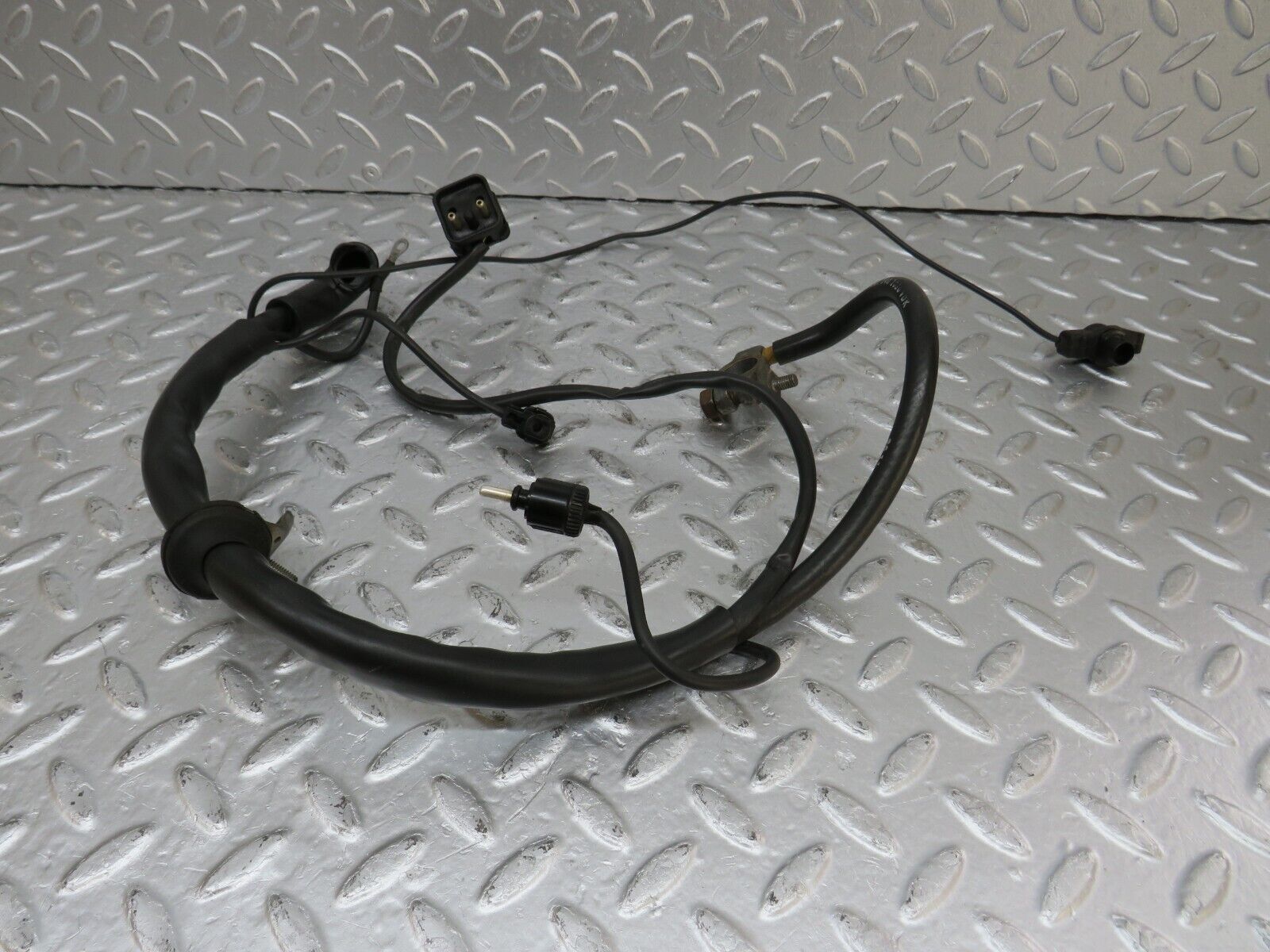 33880 Mercedes-Benz W201 190E 2.0L Battery Wire Cable 2015401030 1155460035