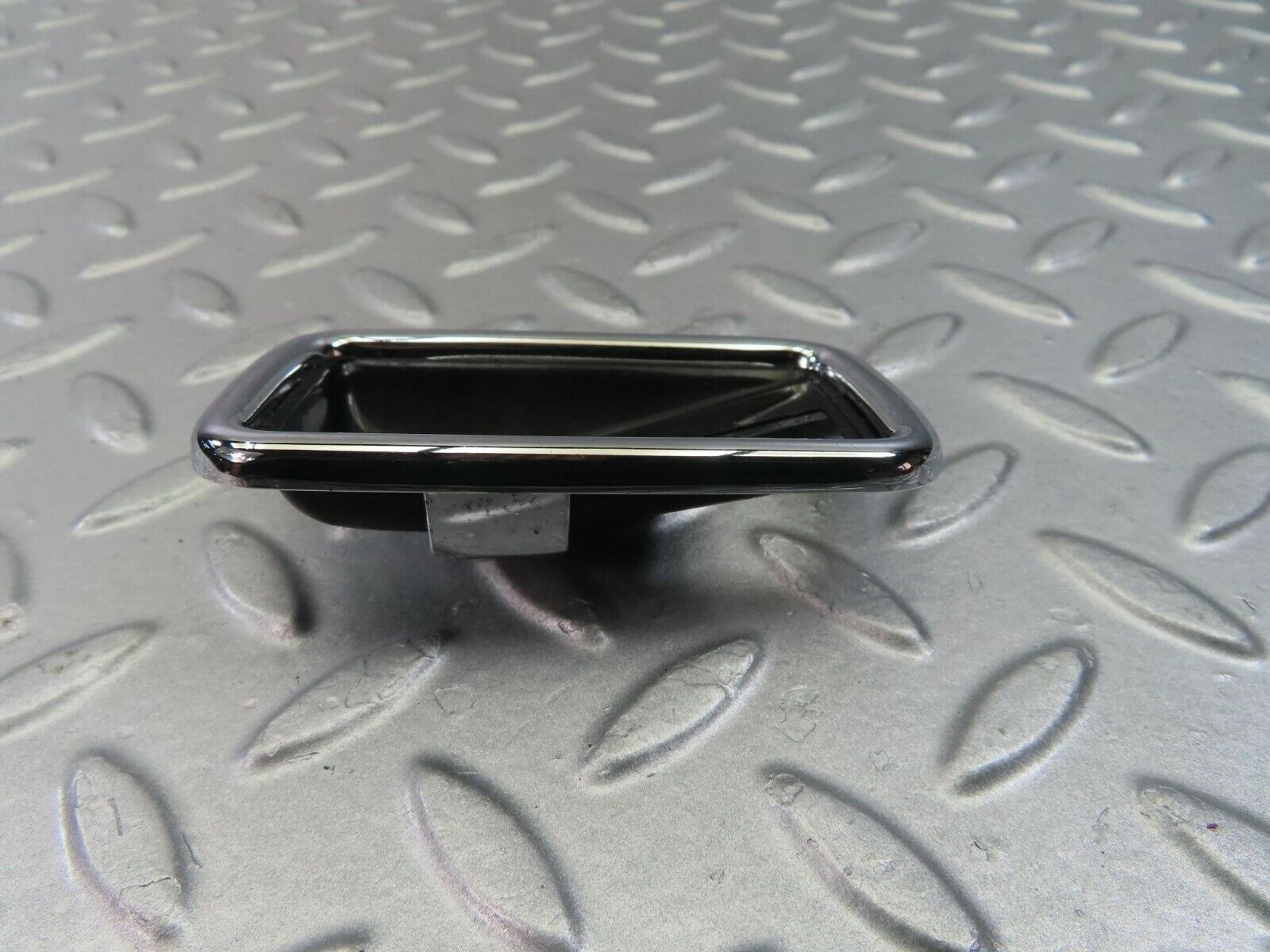 8878 Mercedes-Benz W108 Chrome Frame For Door Opener Right 1087660611