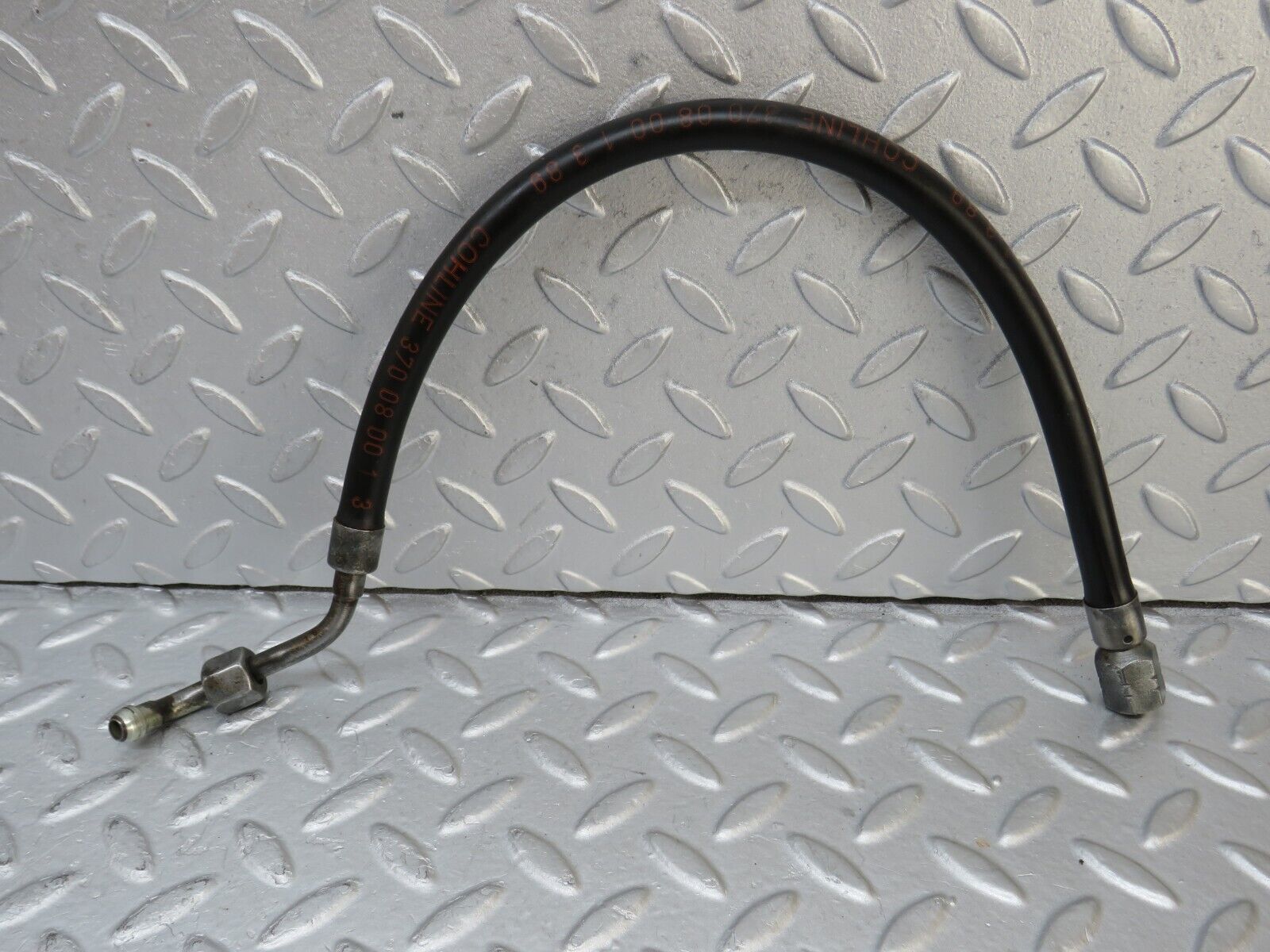 36525 Mercedes-Benz W201 190E 2.0L Fuel Line Pipe