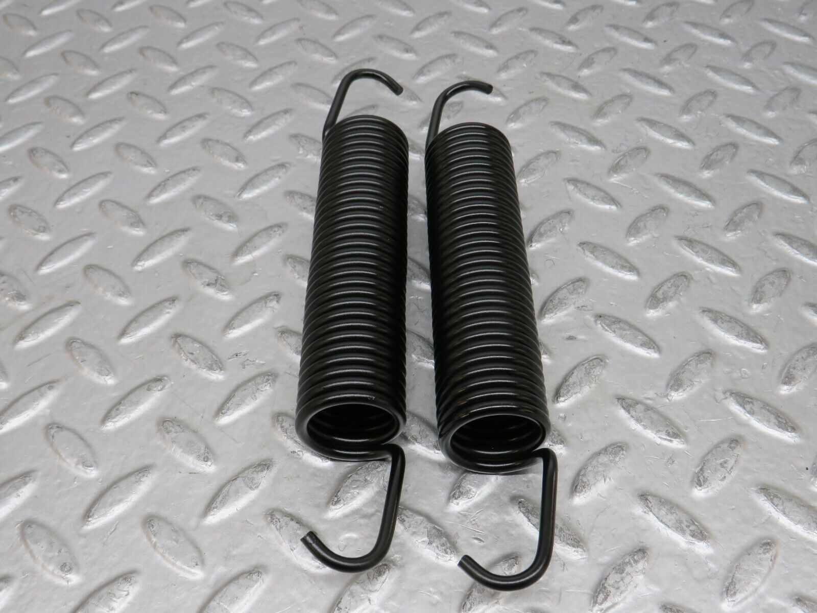 27910 Mercedes-Benz W123 280E Trunk Lid Hinge Spring Pair