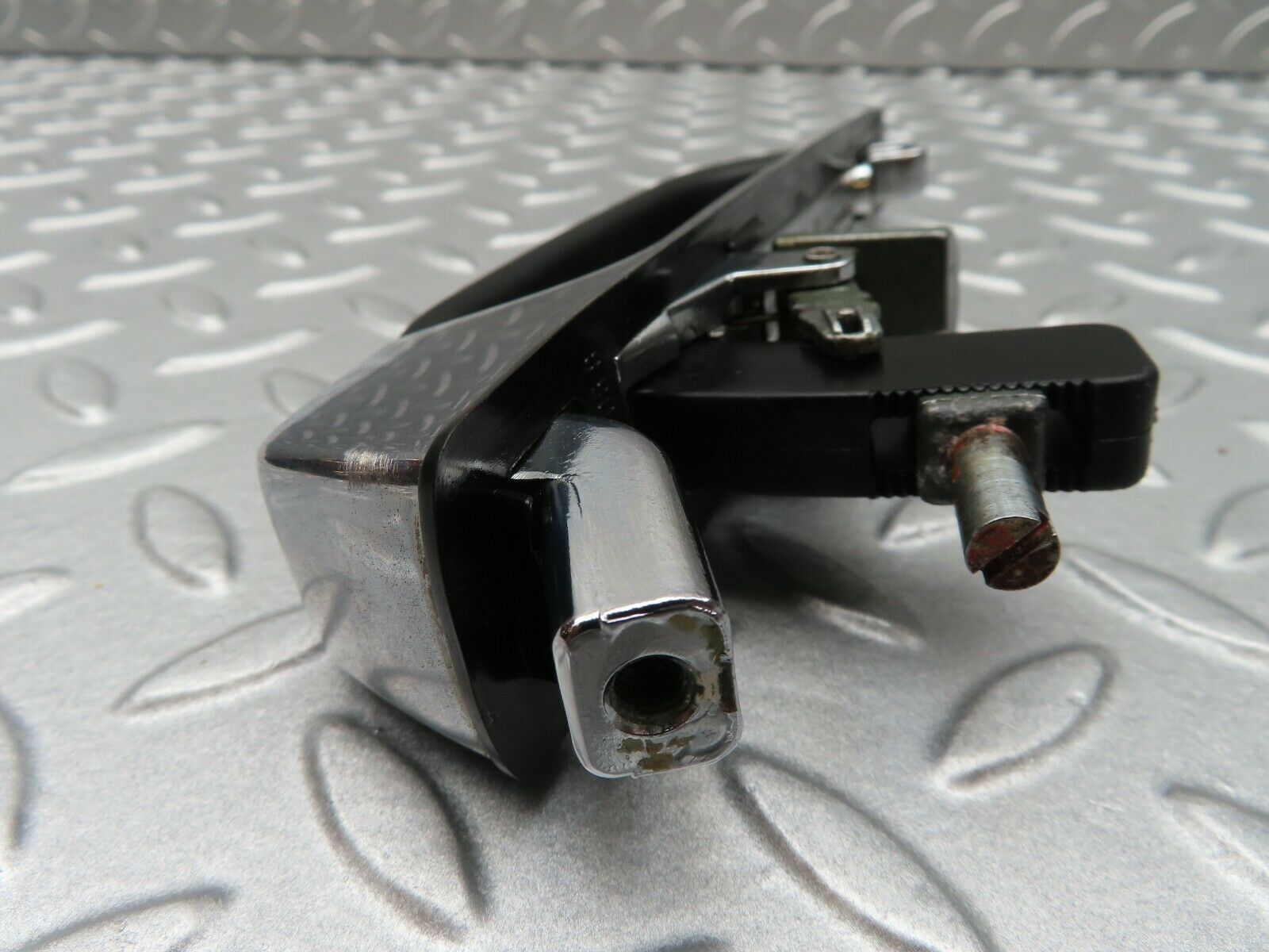 4517 Mercedes-Benz W123 230E Exterior Door Handle Rear 1237600359