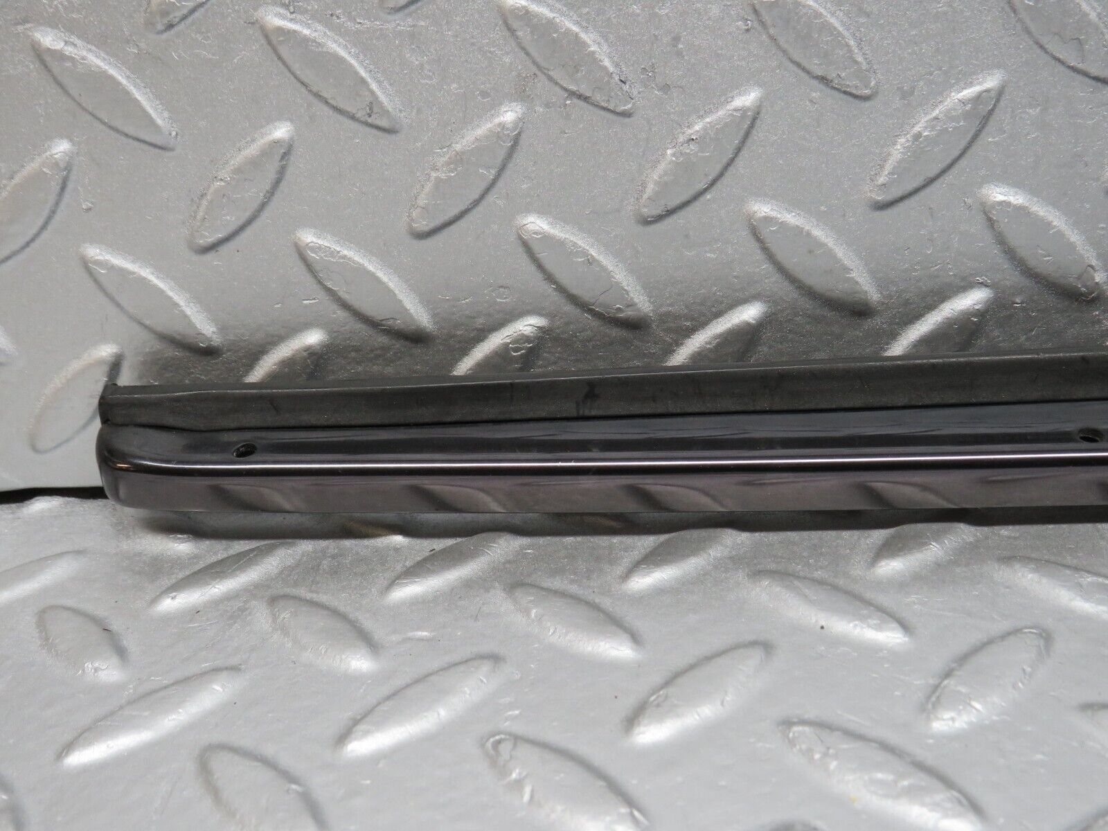 38520 Mercedes-Benz R129 280SL Coupe Trunk Lid Handle Trim 1297580396