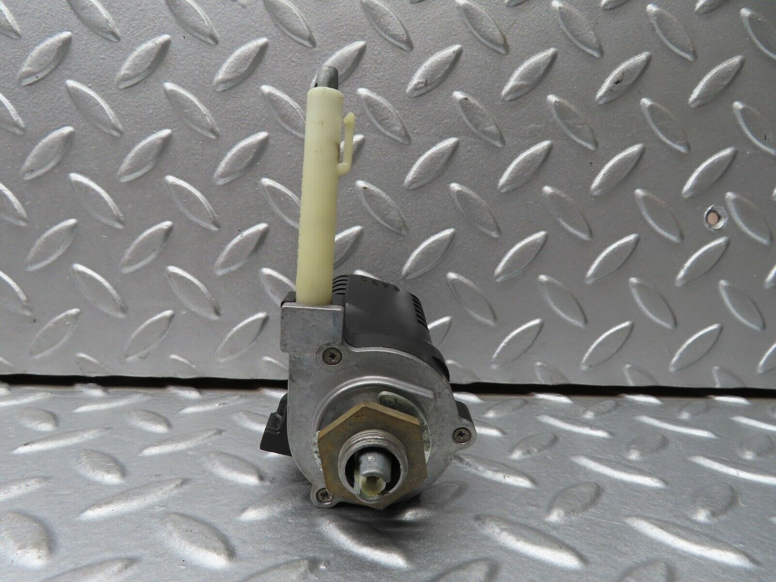 19210 Mercedes-Benz W123 300D Heater Switch Heating Controller 1238200010