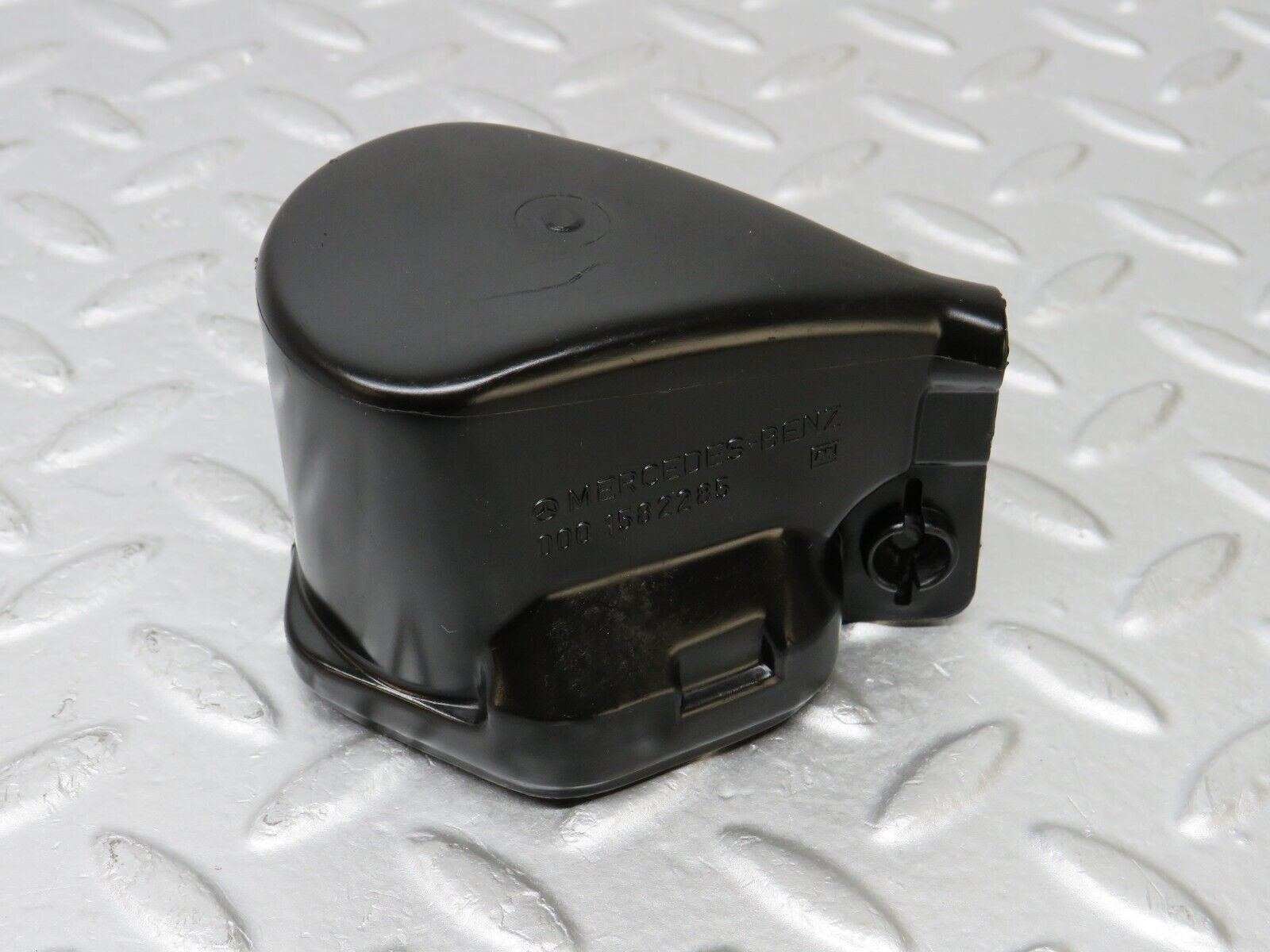 36883 Mercedes-Benz C126 420SEC Coupe Ignition Coil Cover Cap 0001582285