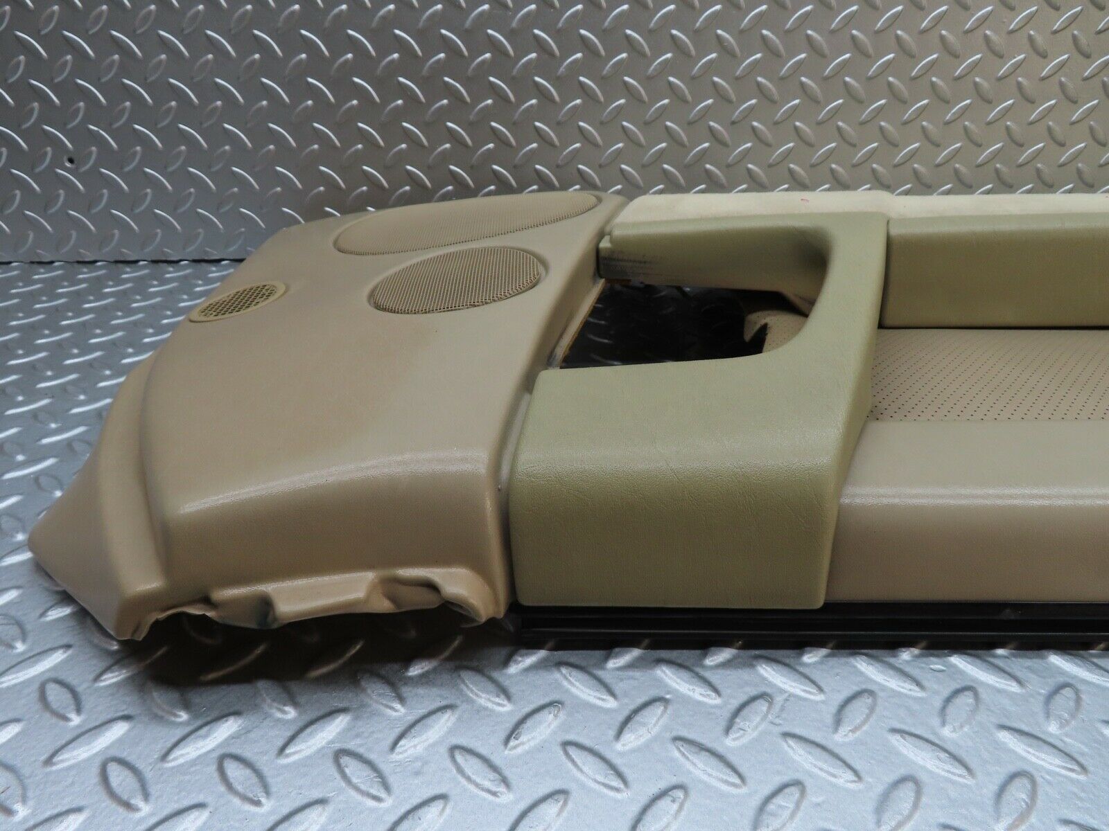 19939 Mercedes-Benz R129 300SL Coupe Left Door Card Cream