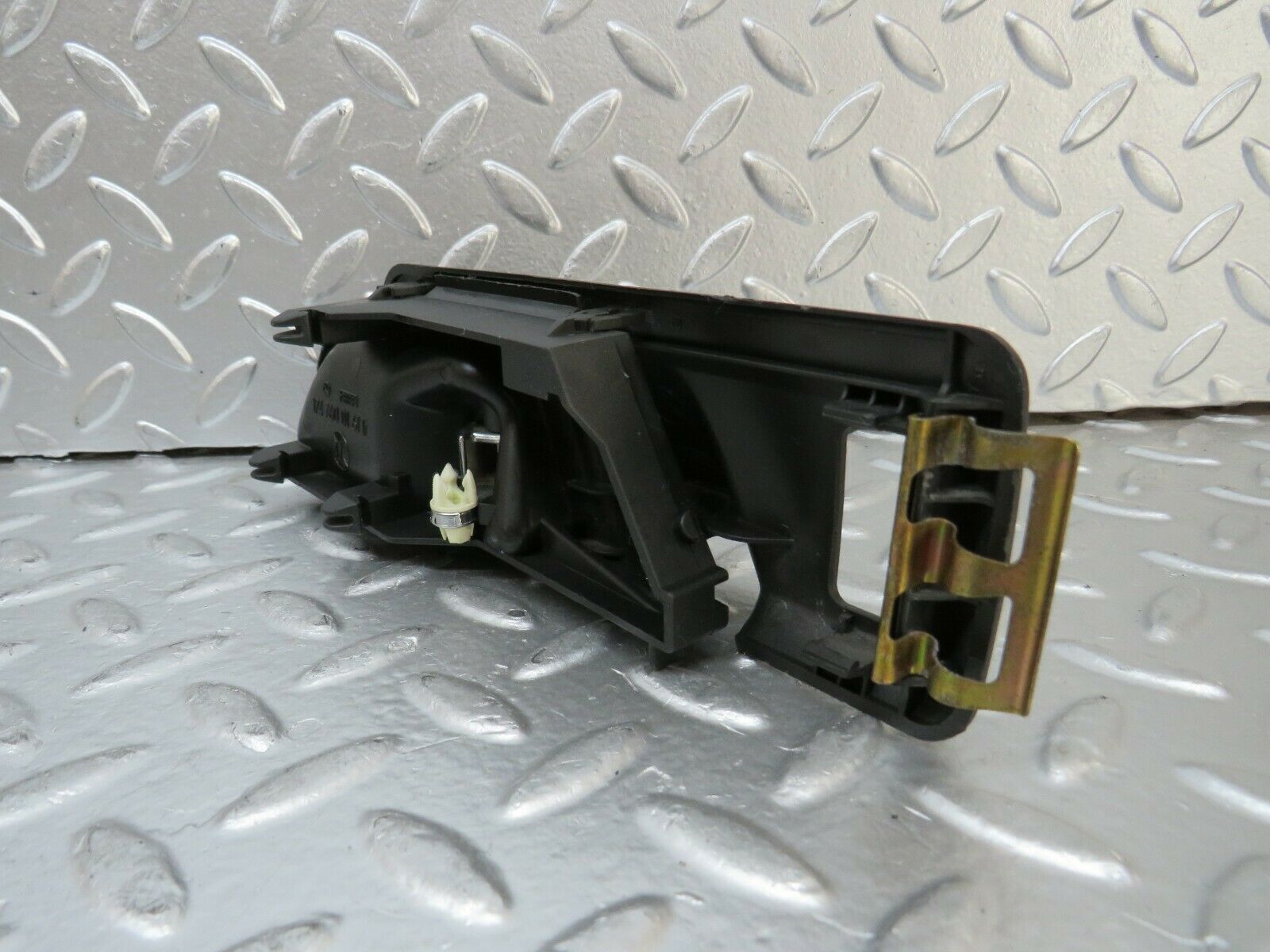 24207 Mercedes-Benz S124 220TE Interior Door Handle Rear Left 1247600161