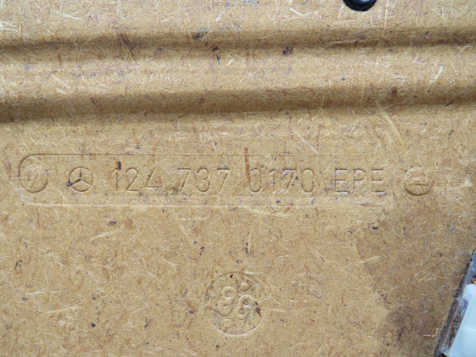 33924 Mercedes-Benz W124 260E Rear Left Door Card 1247370170