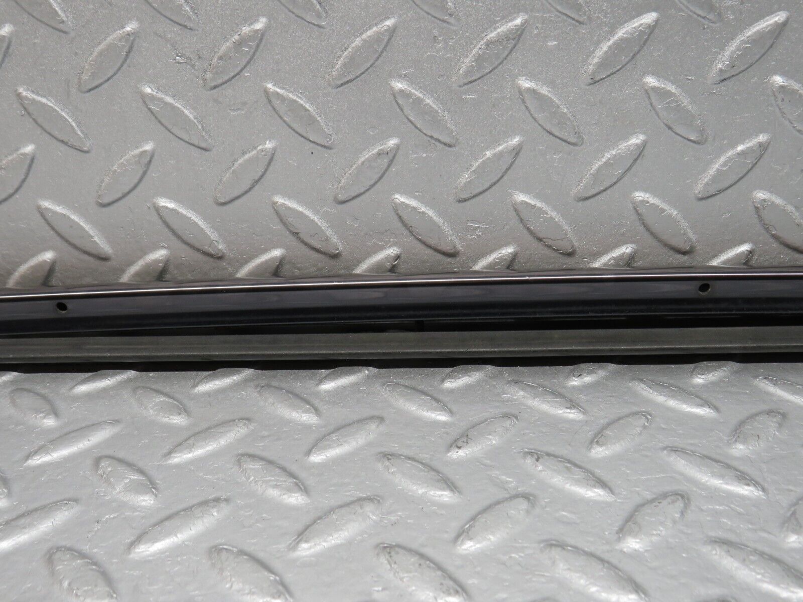 38520 Mercedes-Benz R129 280SL Coupe Trunk Lid Handle Trim 1297580396