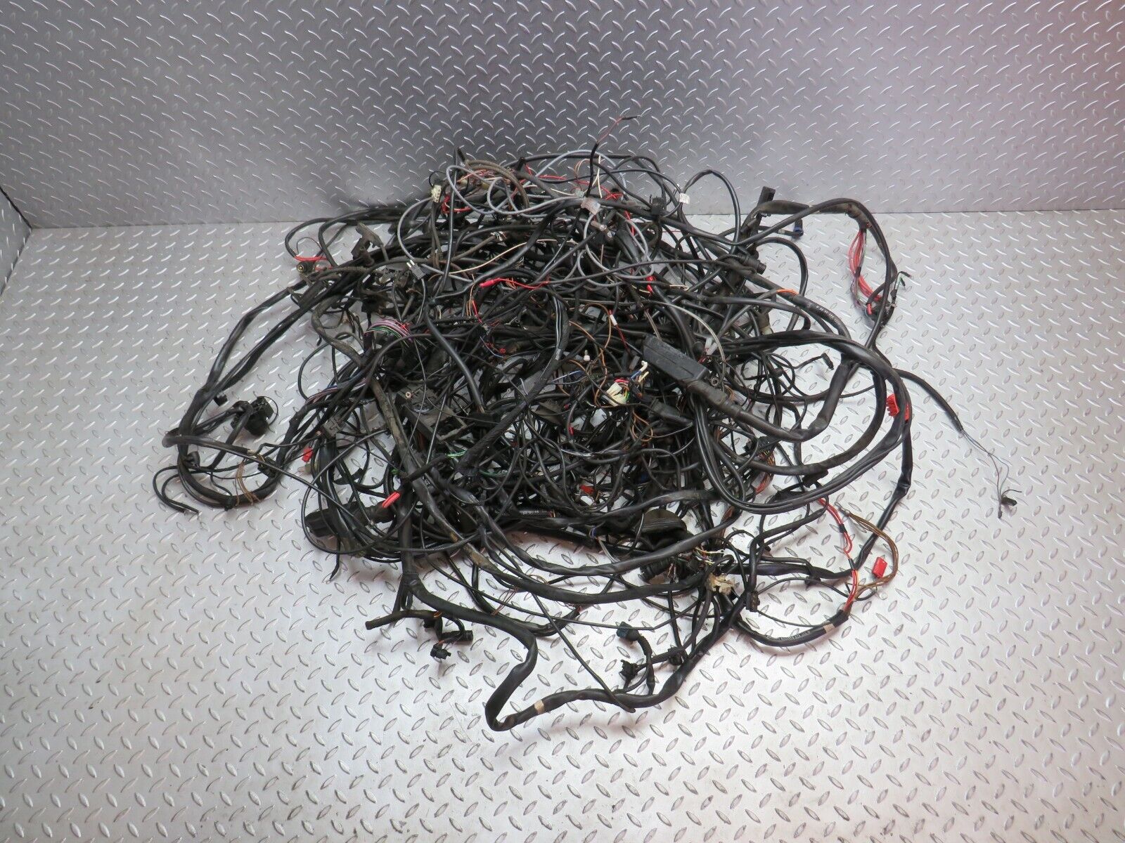 31606 Mercedes-Benz W201 190LE 1.8L Engine Wire Wiring Harness 2015402032 201540263