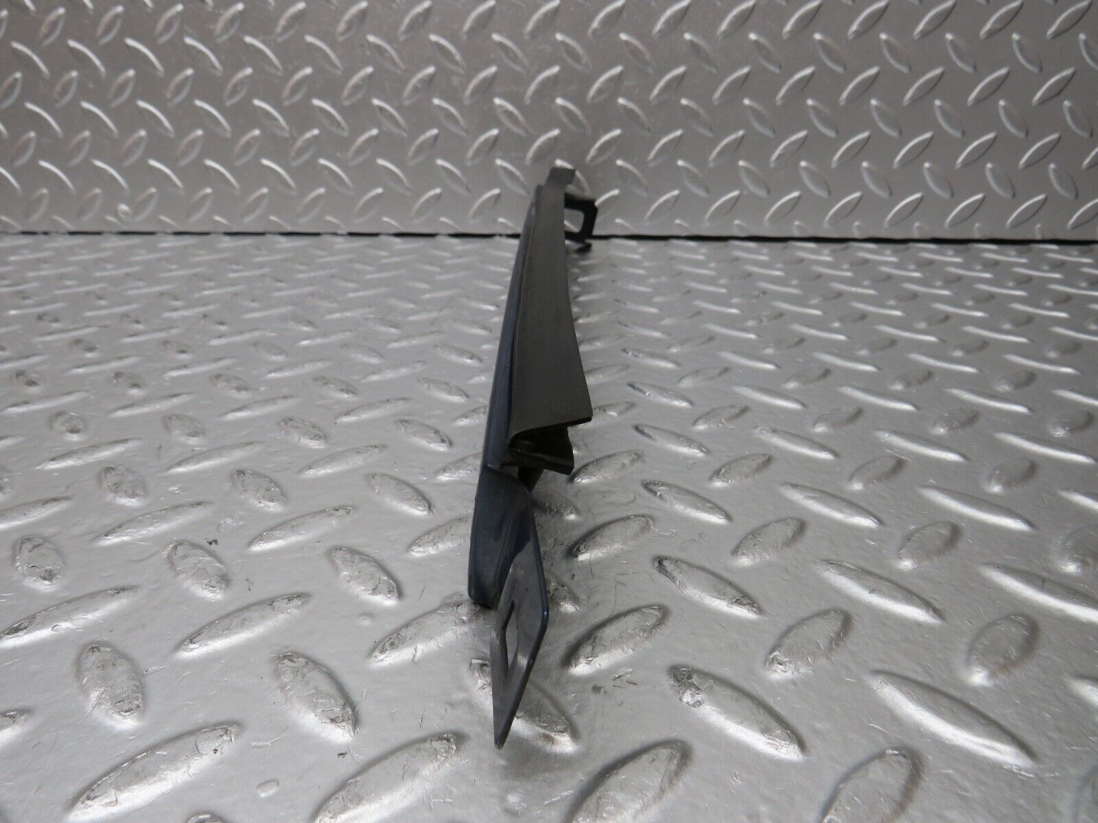 31218 Mercedes-Benz S124 220TE Wagon Under Headlight Trim Left