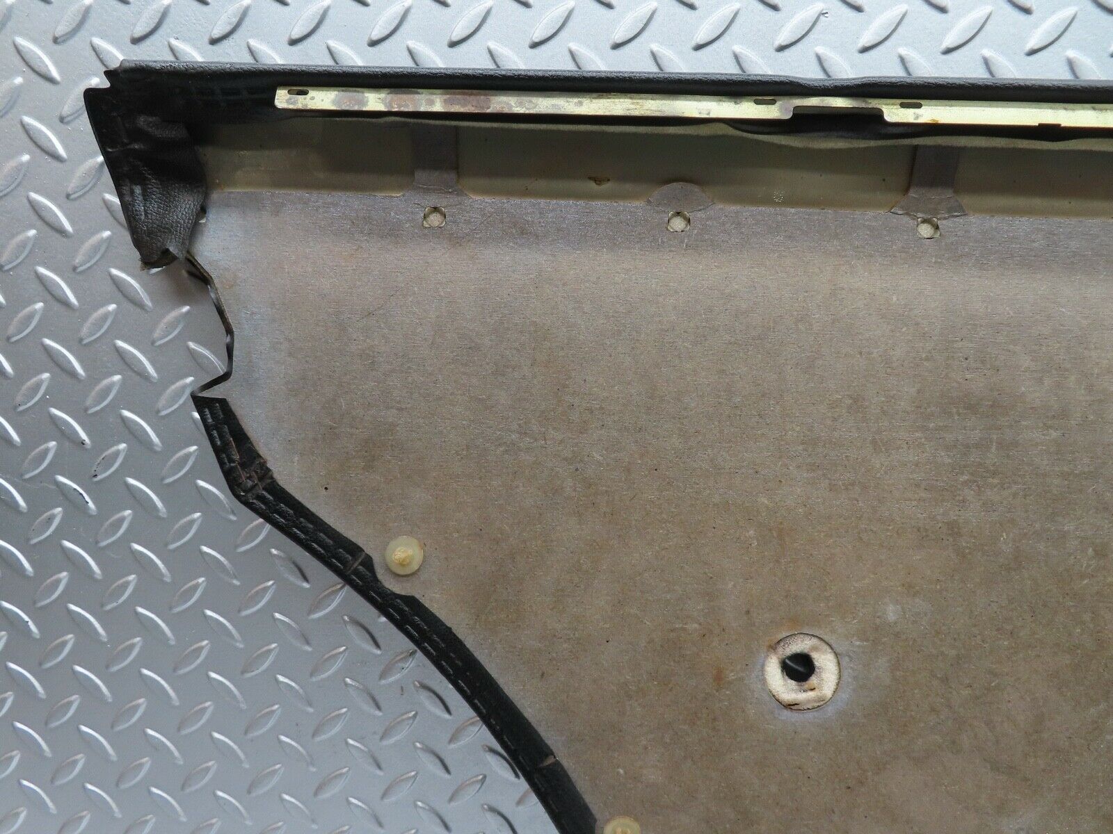 19029 Mercedes-Benz W123 300D Rear Right Door Card Black