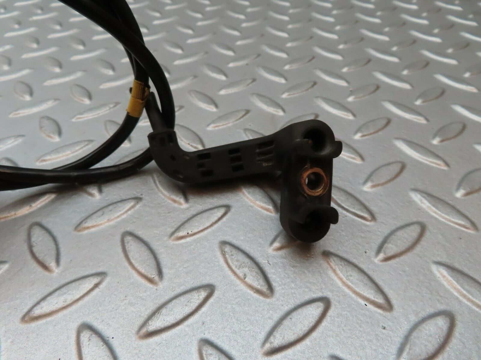 4241 Mercedes-Benz V123 240D LWB Brake Pad Wear Sensor Front Left 0085458628