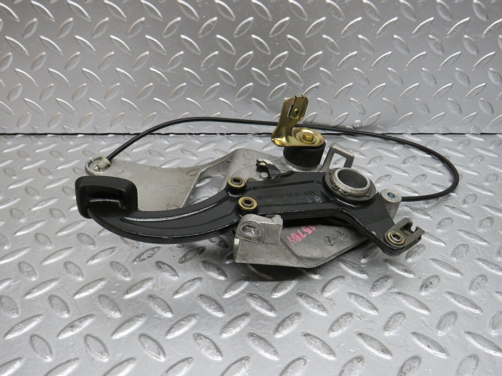 29417 Mercedes-Benz W124 230E Parking Brake Pedal 1244270801 1244270536