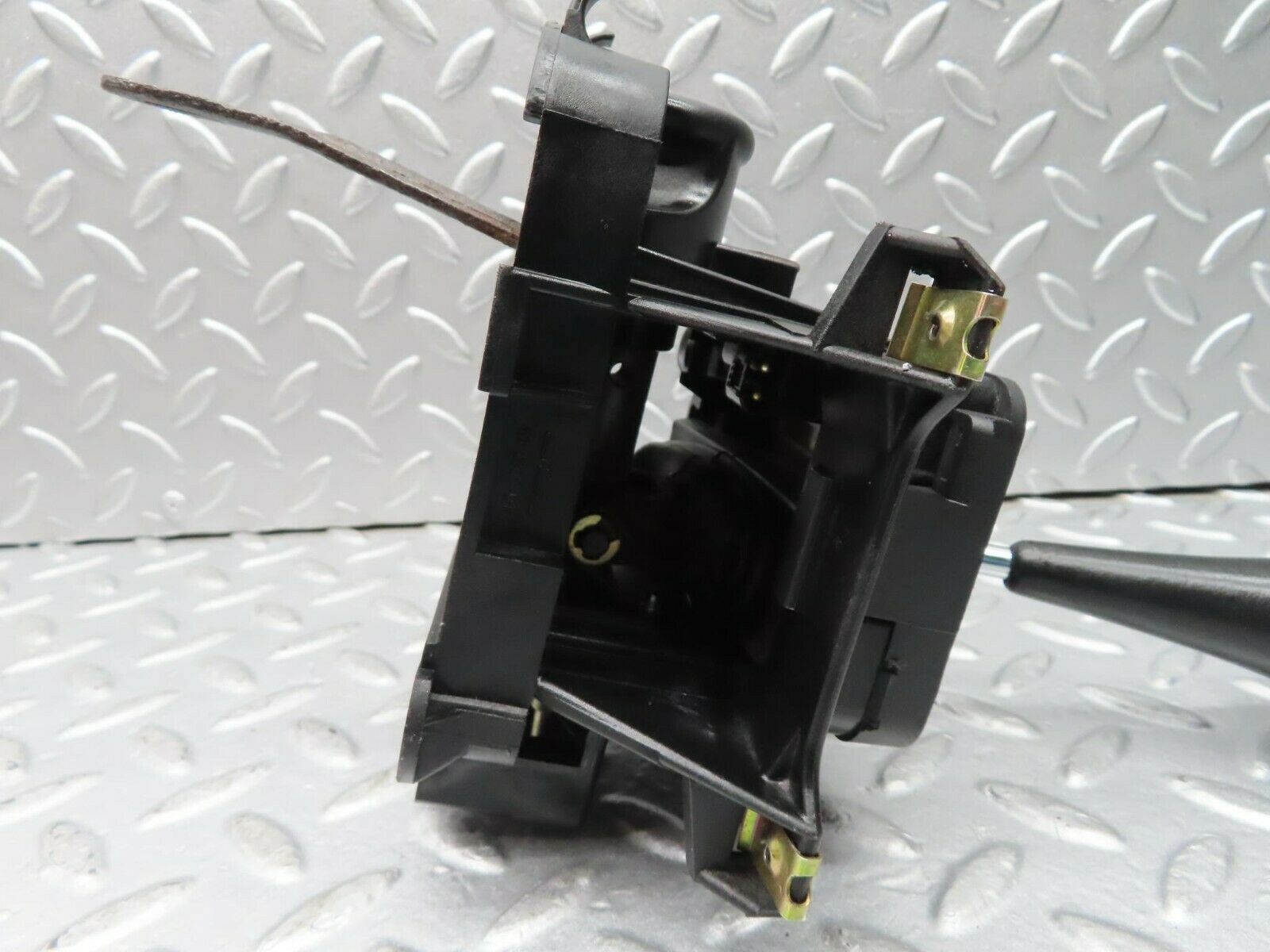 16287 Mercedes-Benz W124 260E Gear Shift Selector 1242670206