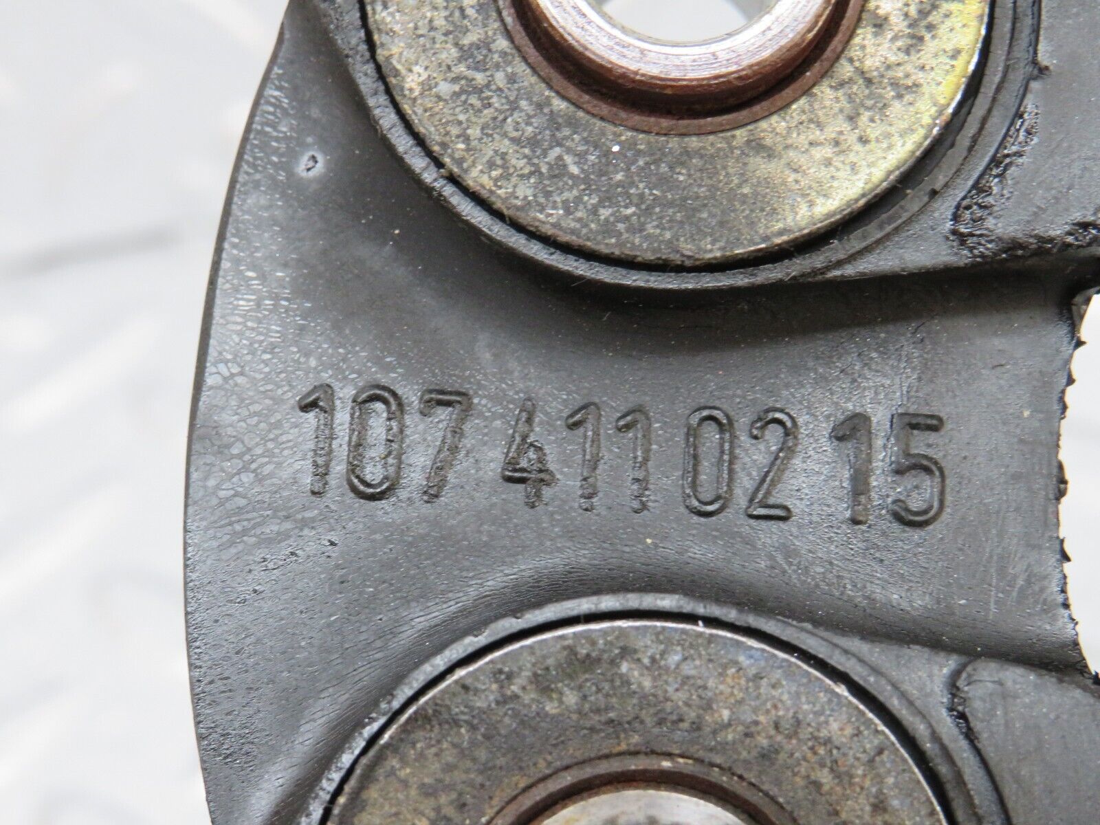 34538 Mercedes-Benz C126 380SEC Coupe Propshaft Joint Rubber 1074110215